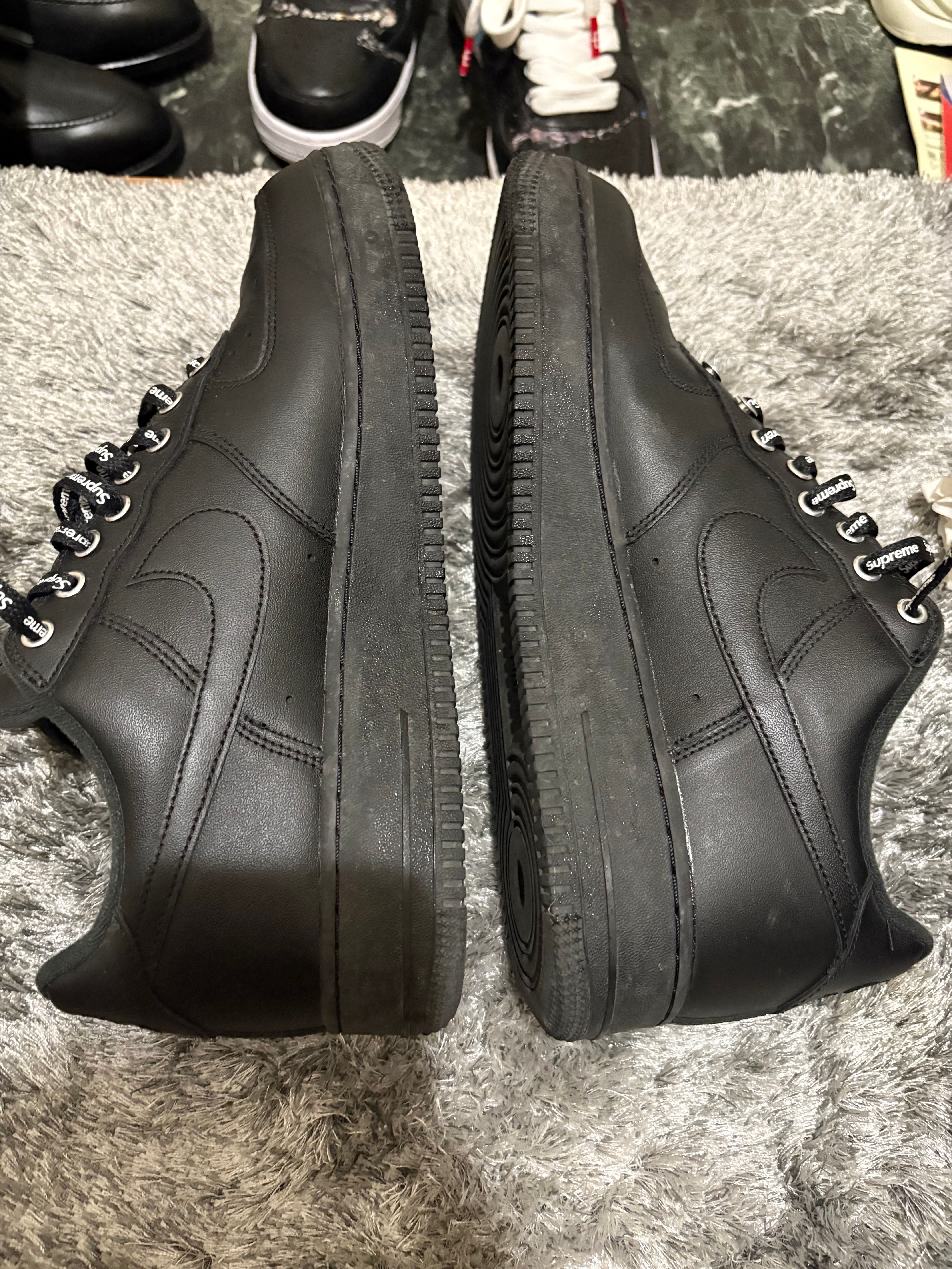 Supreme × Nike Air Force 1 Low "Black"