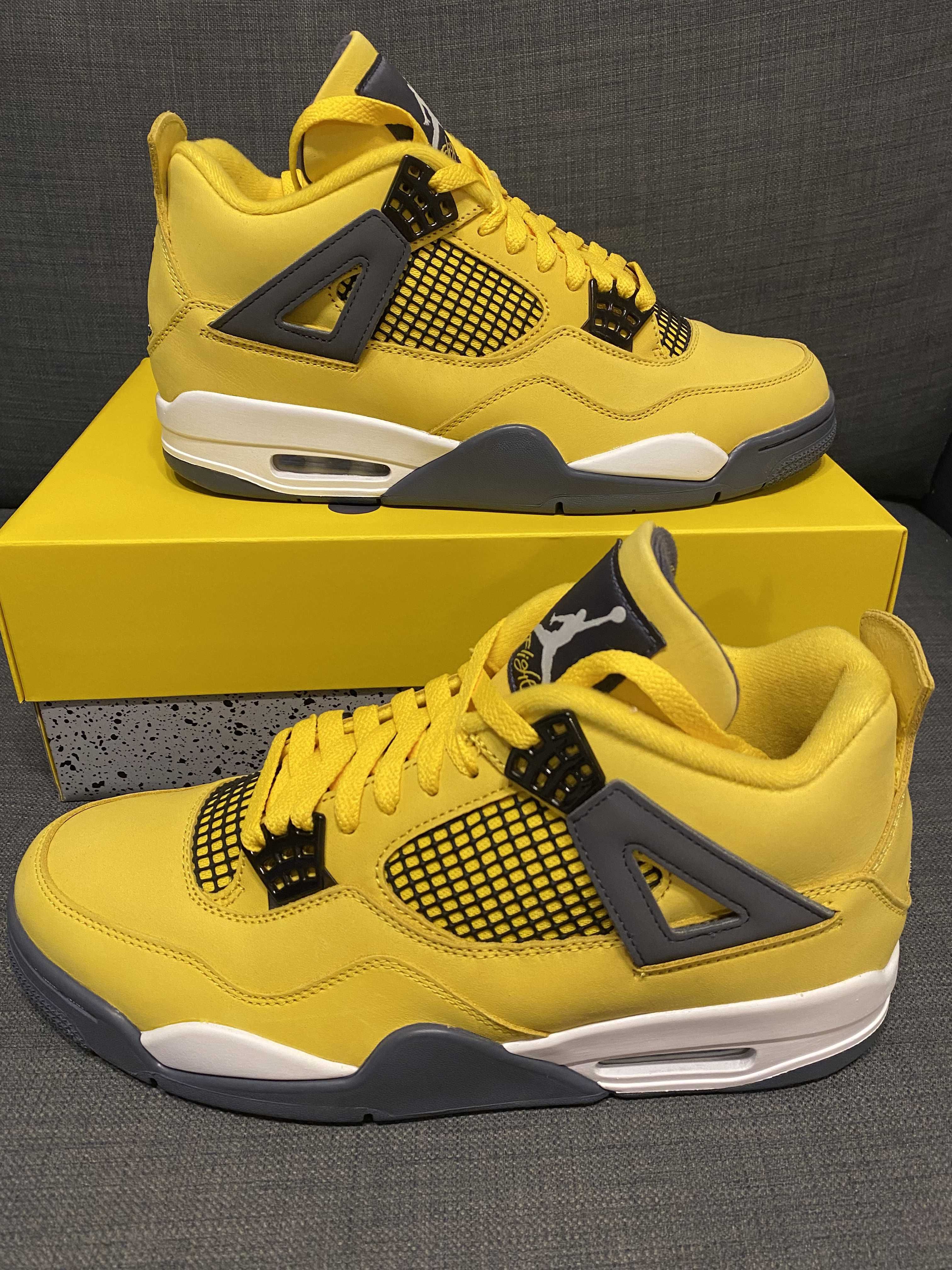 Nike Air Jordan 4 "Tour Yellow"