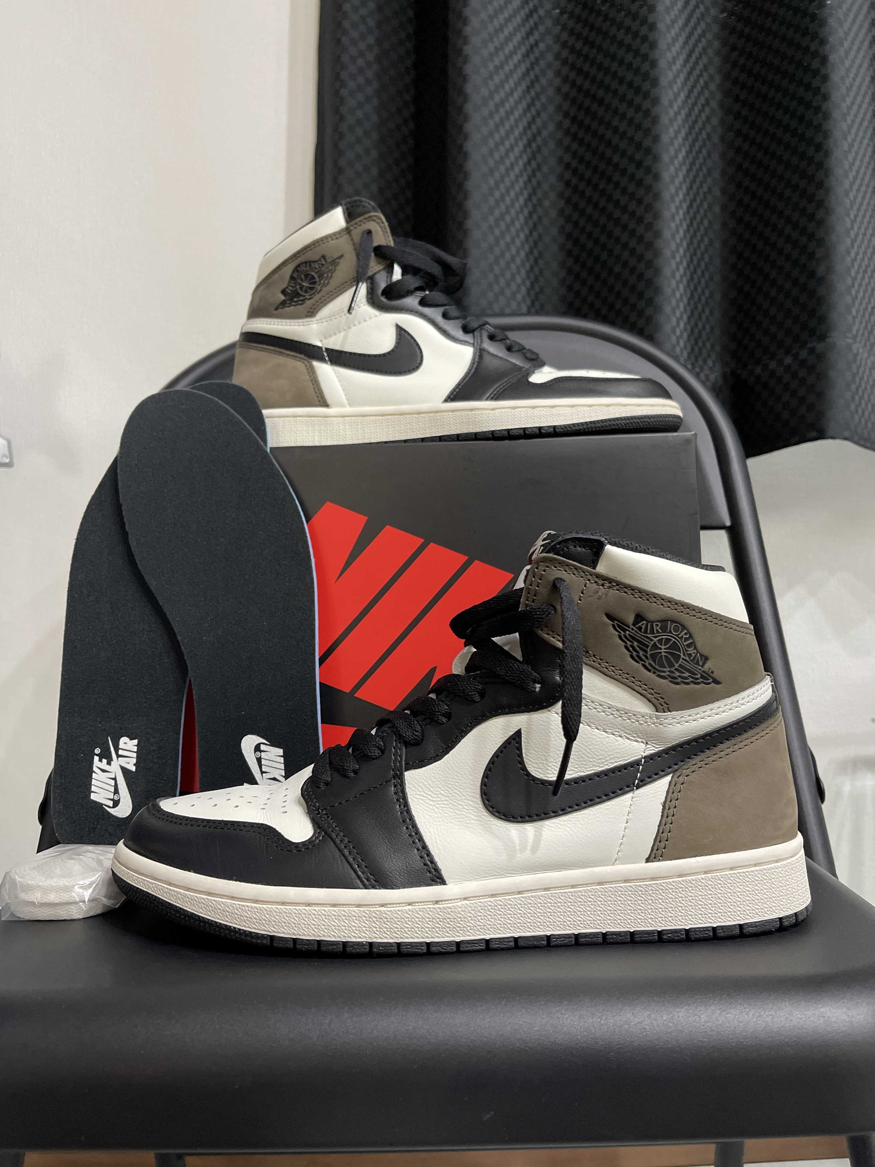 Nike Air Jordan 1 High OG "Sail/Dark Mocha/Black"