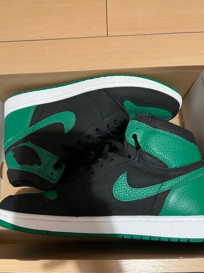 Nike Air Jordan 1 Retro High OG "Black/Pine Green" (2020)