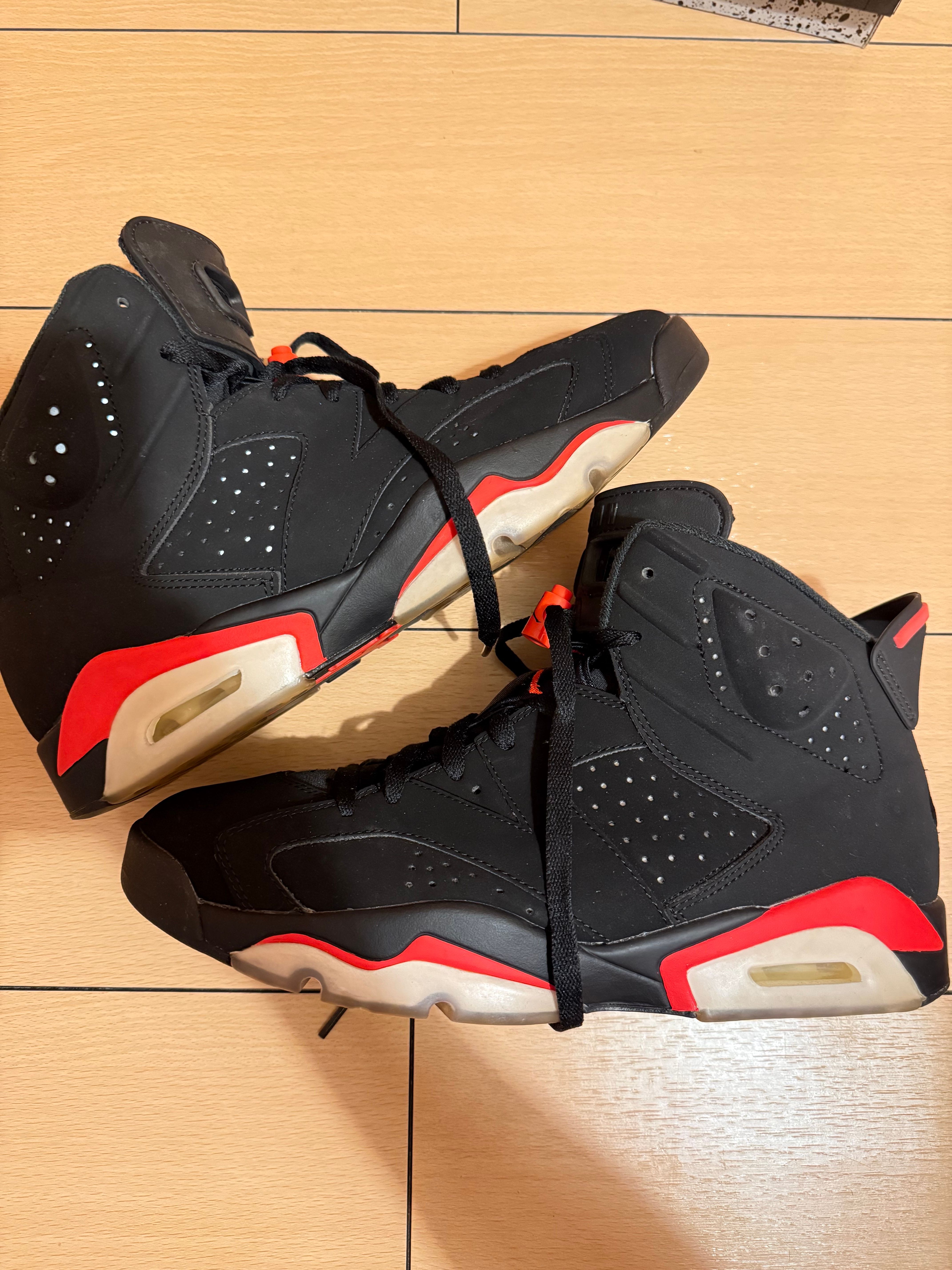 Nike Air Jordan 6 Retro OG "Black/Infrared"