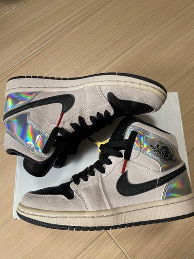 Nike Women's Air Jordan 1 Mid "Chrome Wings"