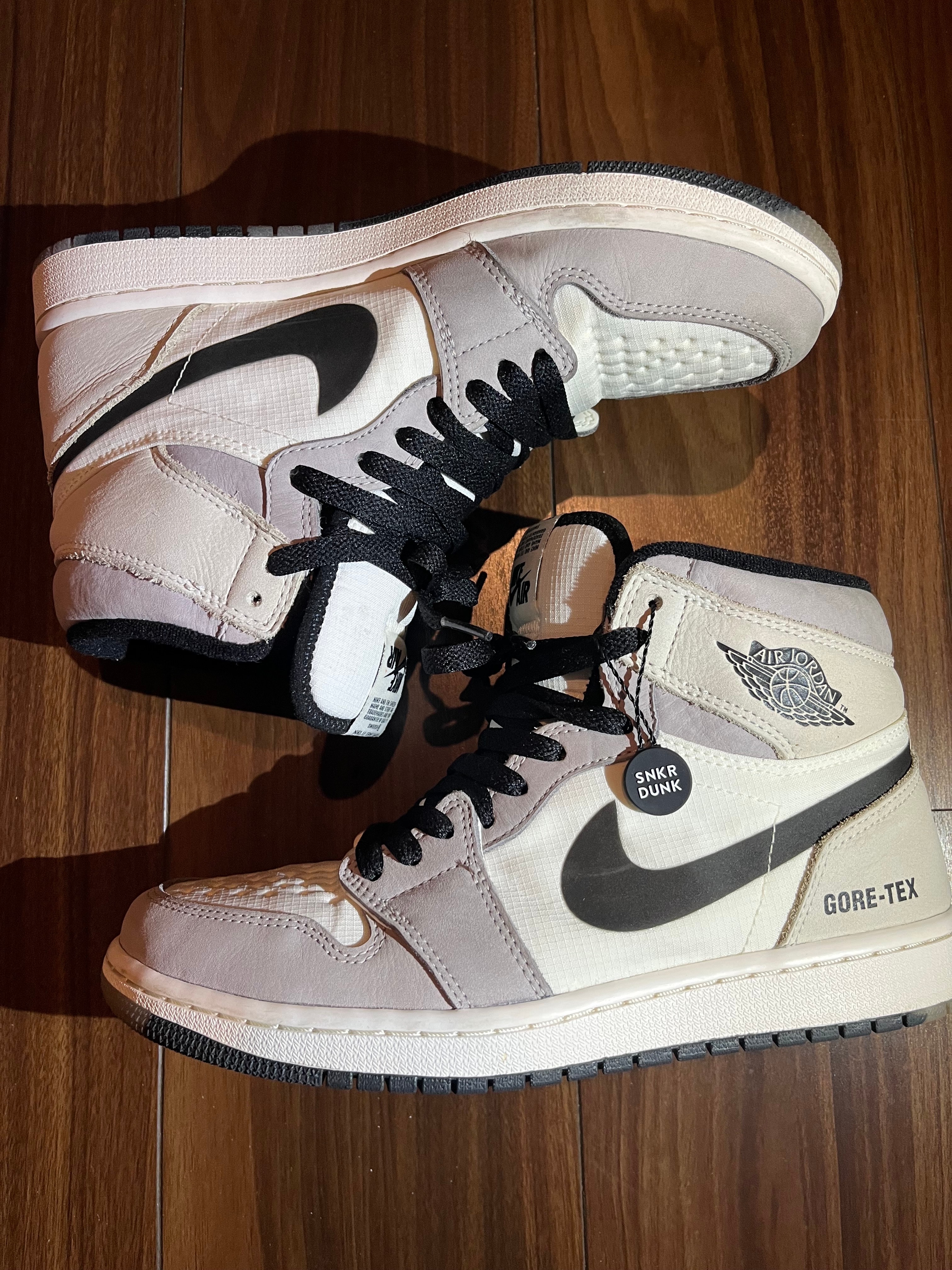 ジョーダン エアジョーダン1 (JORDAN Air Jordan 1) の新作・中古通販