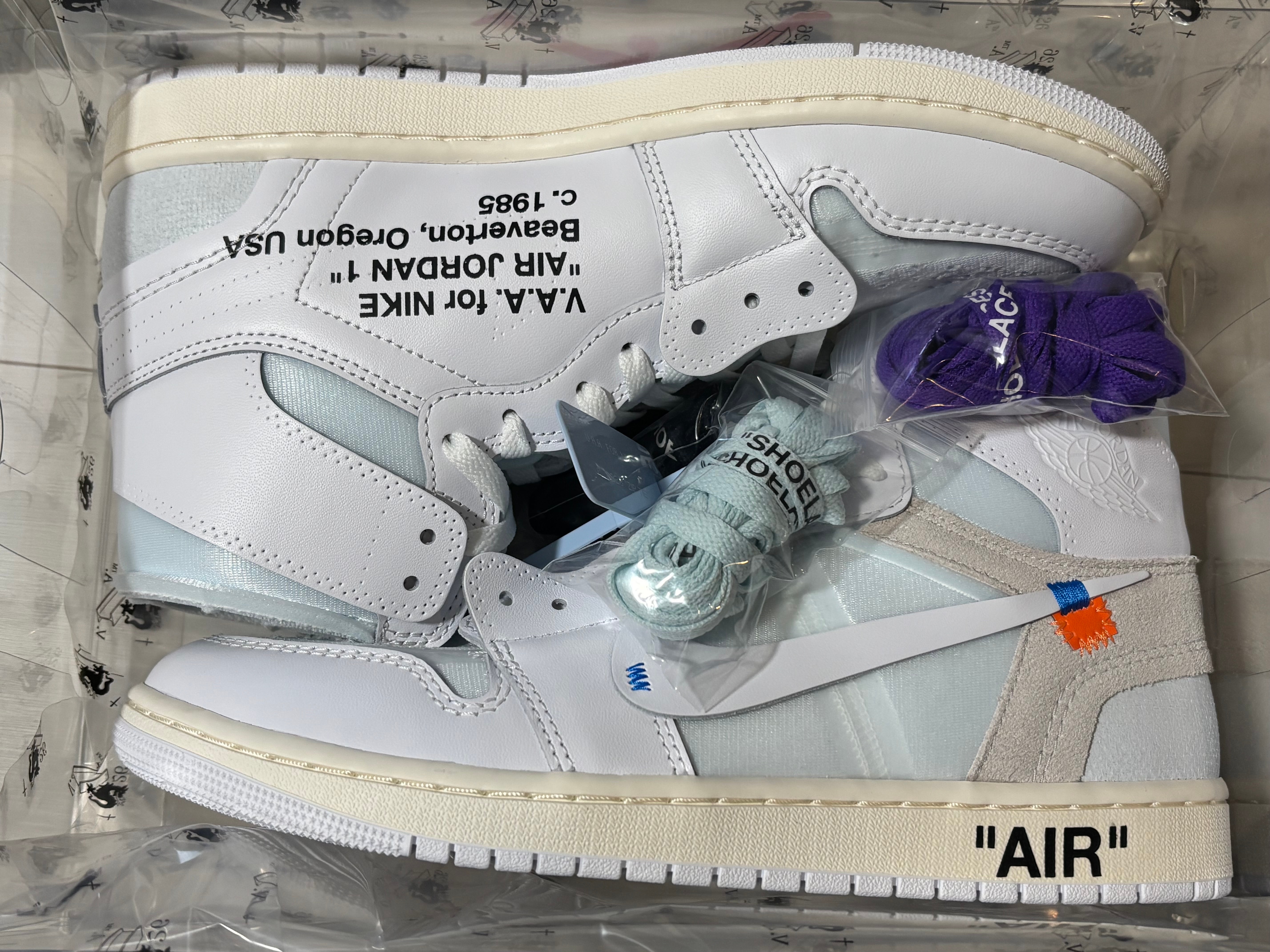 Virgil Abloh Archive (V.A.A.) × Nike Air Jordan 1 Retro High OG "Alaska"
