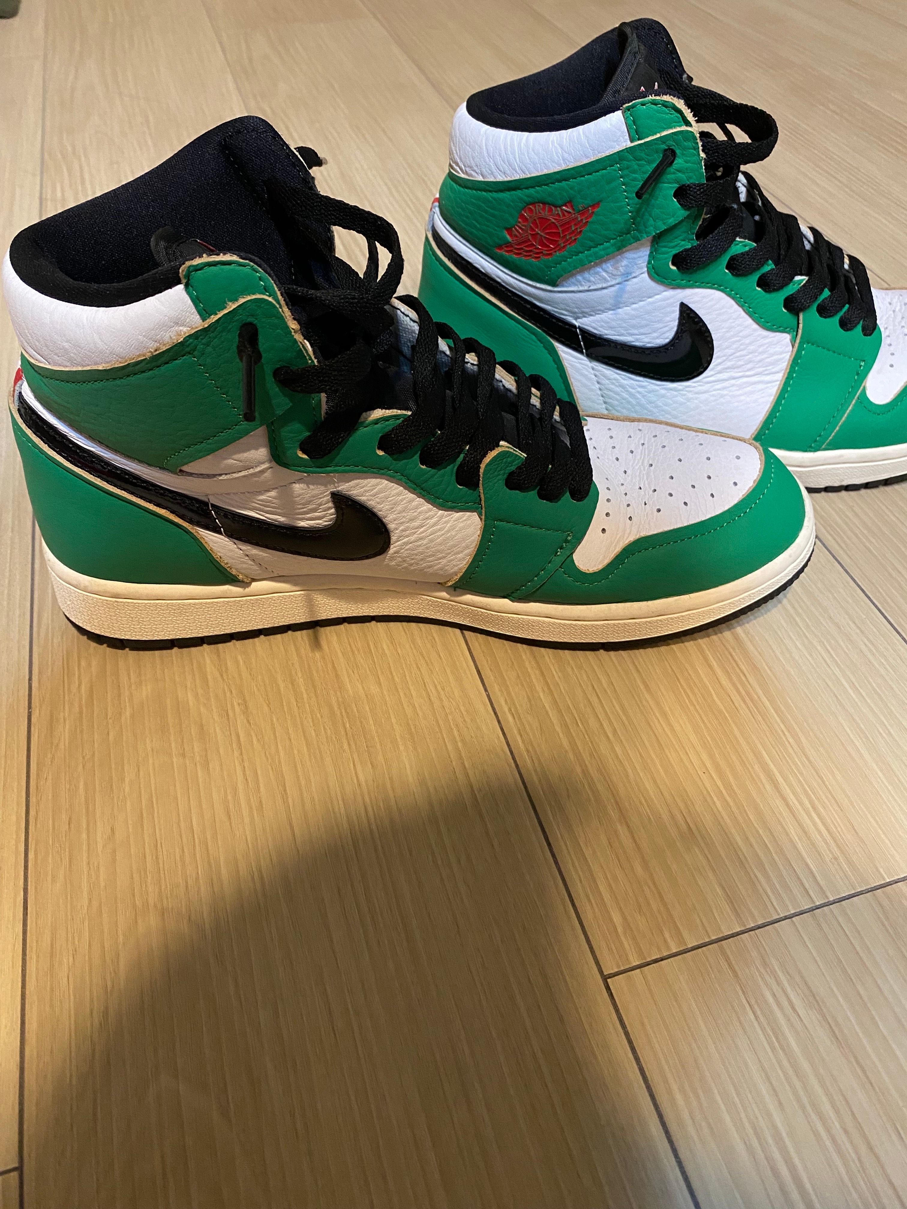 Nike Women's Air Jordan 1 High OG "Lucky Green/White-Sail-Black"