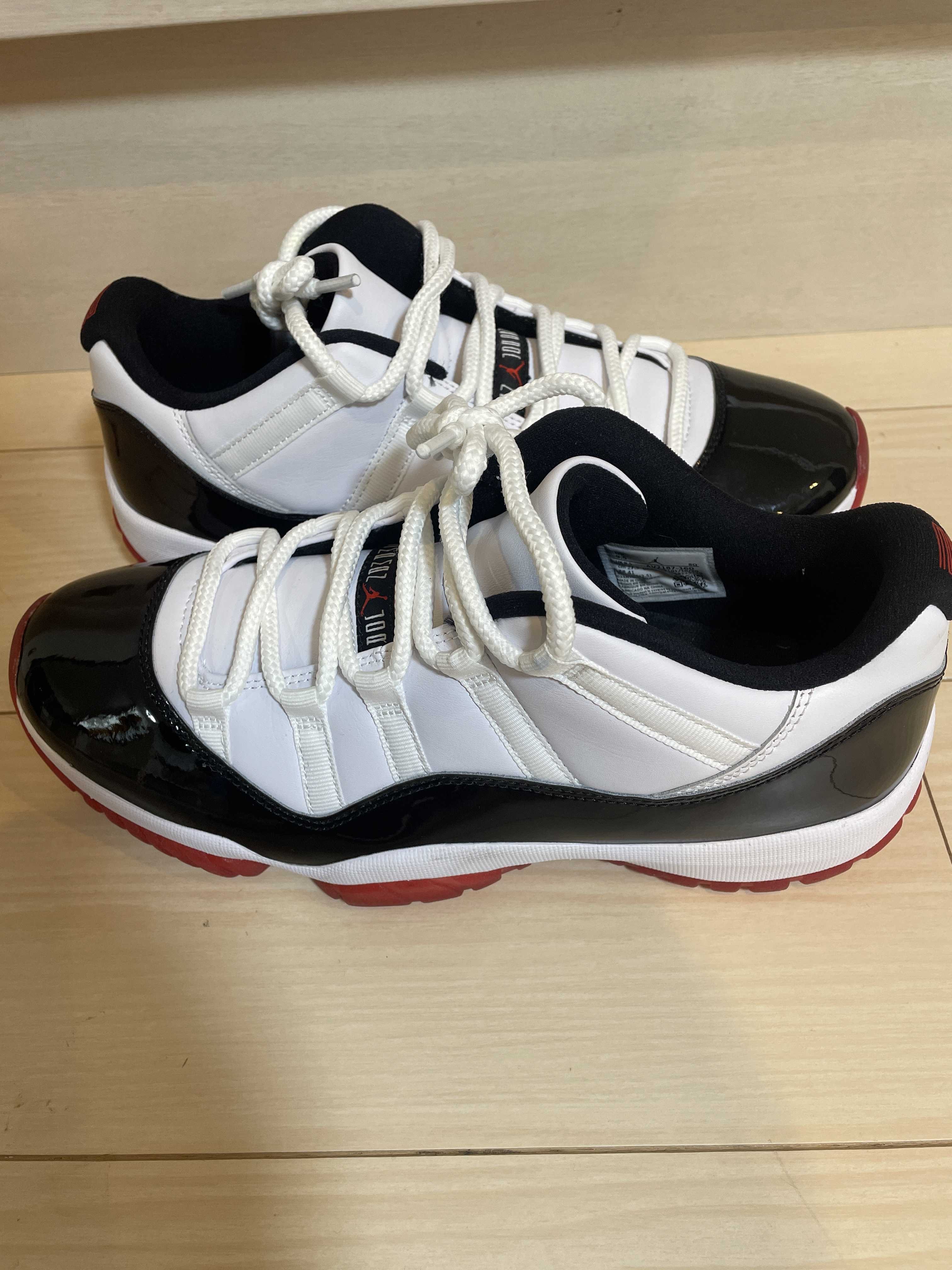 Nike Air Jordan 11 Low "Gym Red"