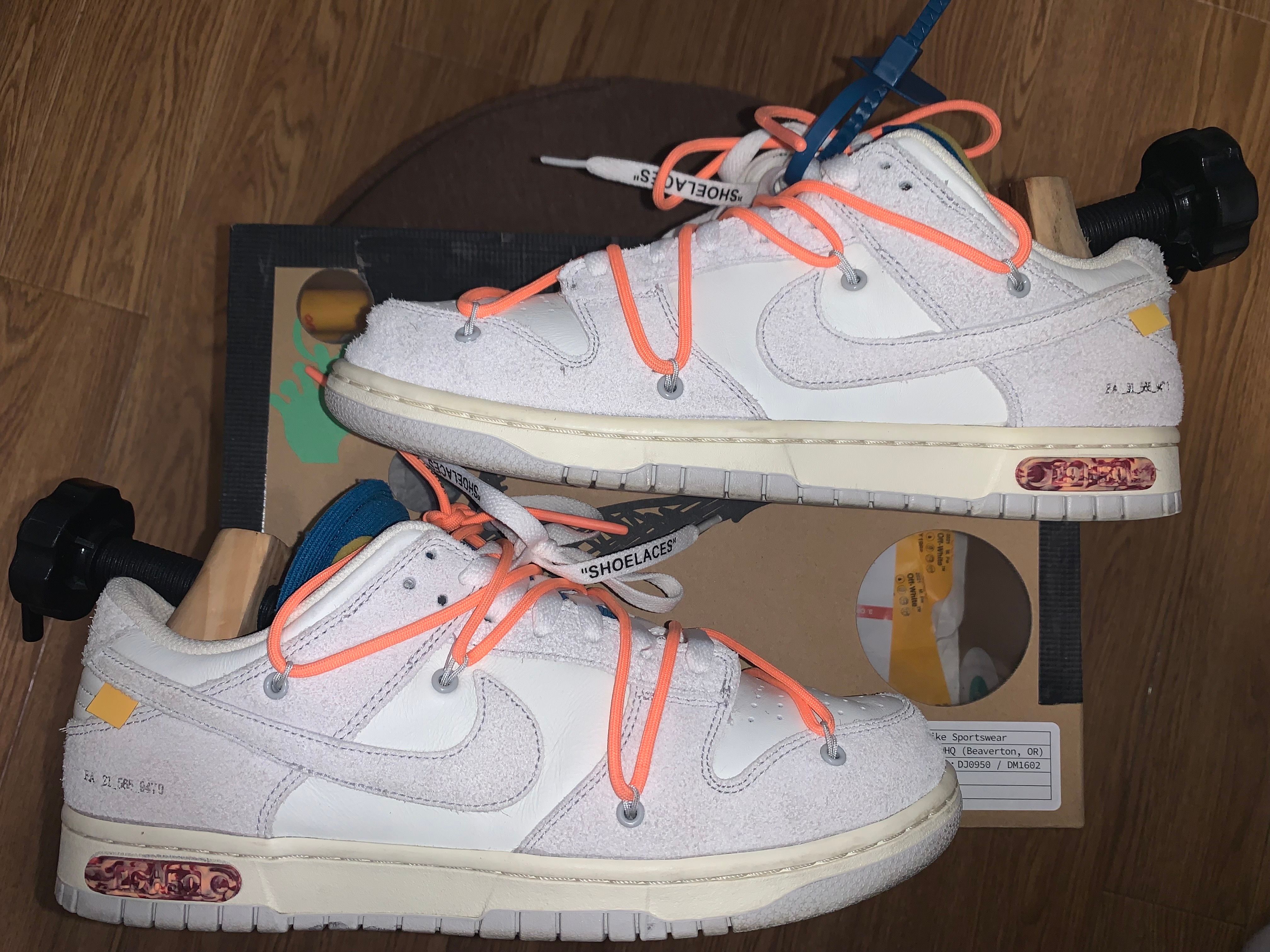 Off-White × Nike Dunk Low 1 of 50 "Lot.19" 