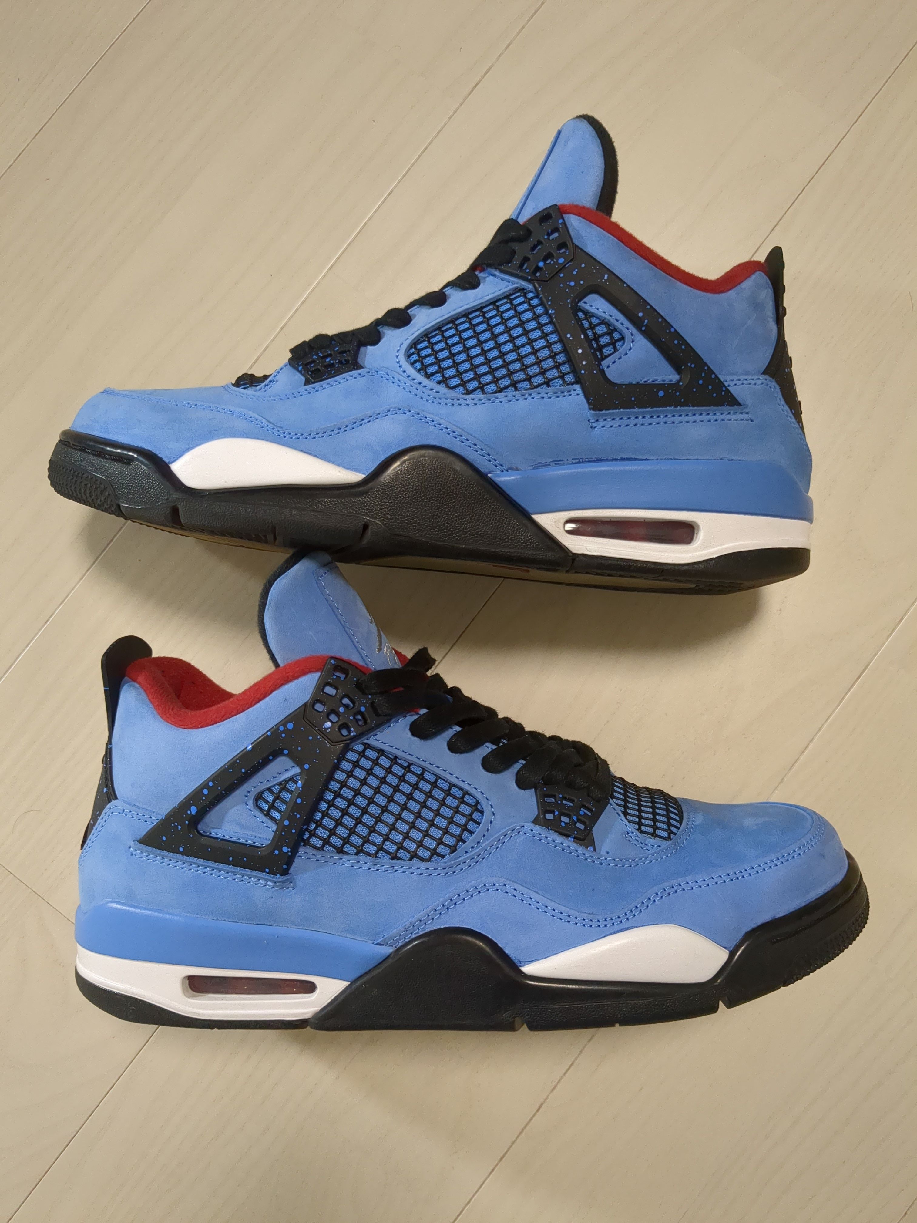 Travis Scott × Nike Air Jordan 4 Retro Cactus Jack "University Blue"