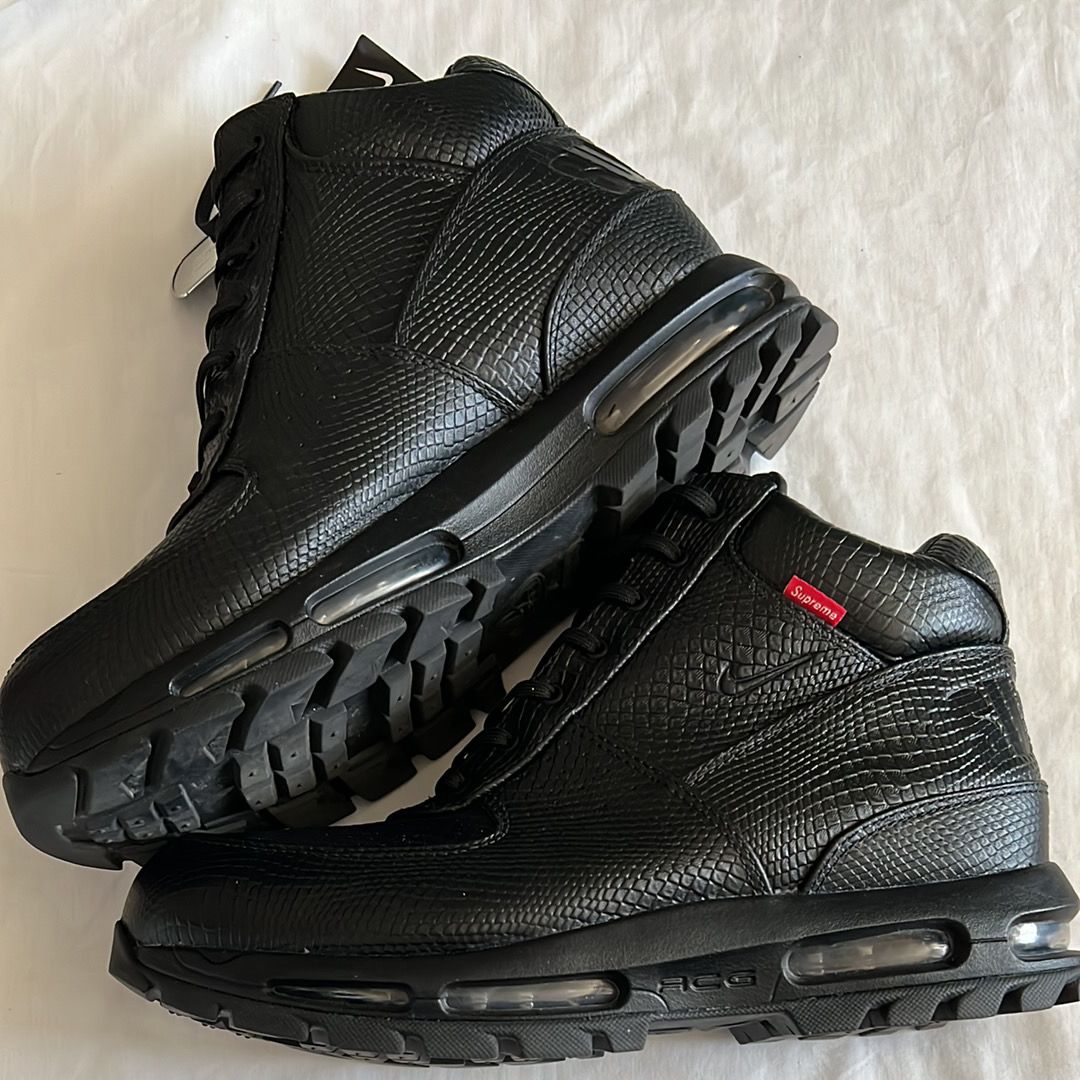 Supreme × Nike Air Max Goadome "Black"