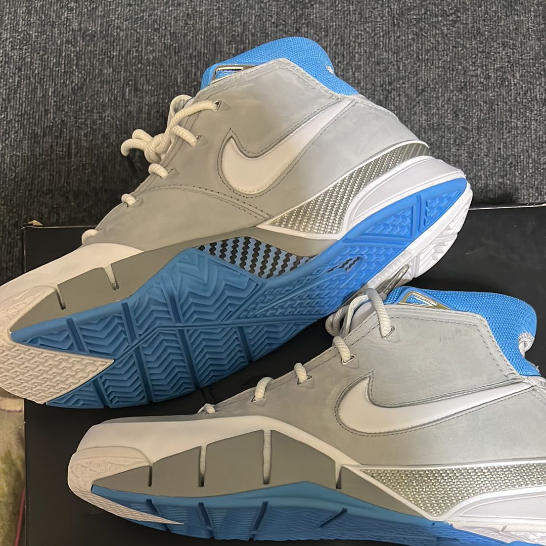 Nike Zoom Kobe 1 Protro "MPLS"