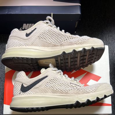 Stussy × Nike Air Max 2013 "Fossil"