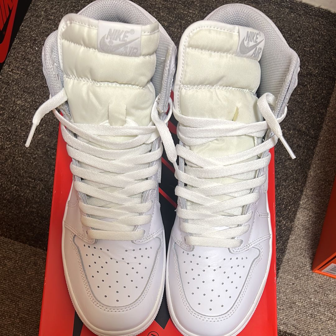 Nike Air Jordan 1 High 85 "Neutral Grey"