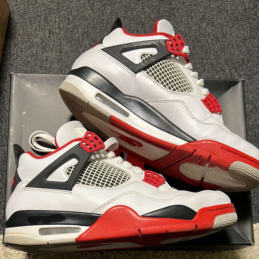 Nike Air Jordan 4 Retro OG "Fire Red" (2020)
