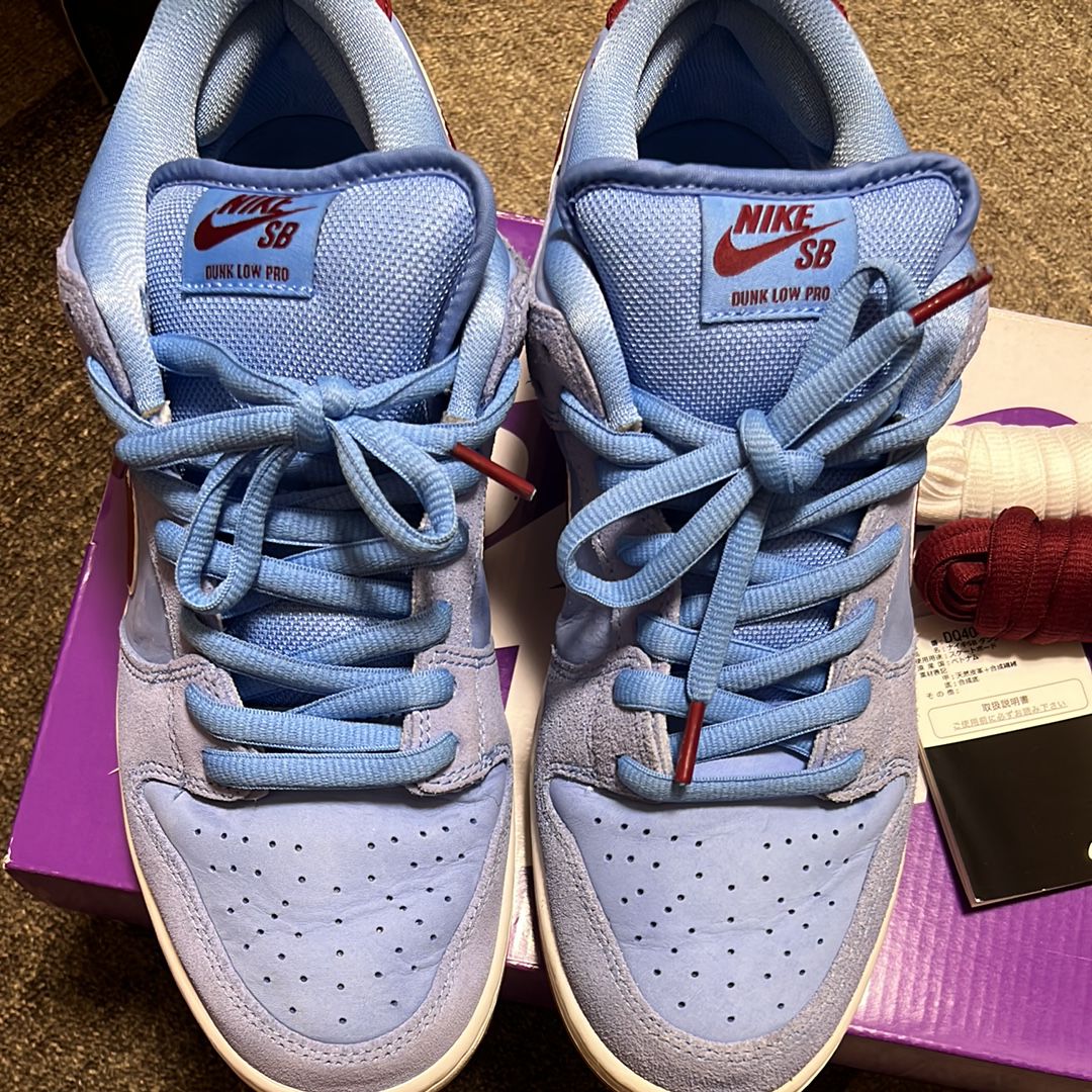 Nike SB Dunk Low Pro "Philadelphia Phillies/Valor Blue and Team Maroon"