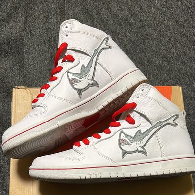 Oski x Nike SB Dunk High "Great White Shark"