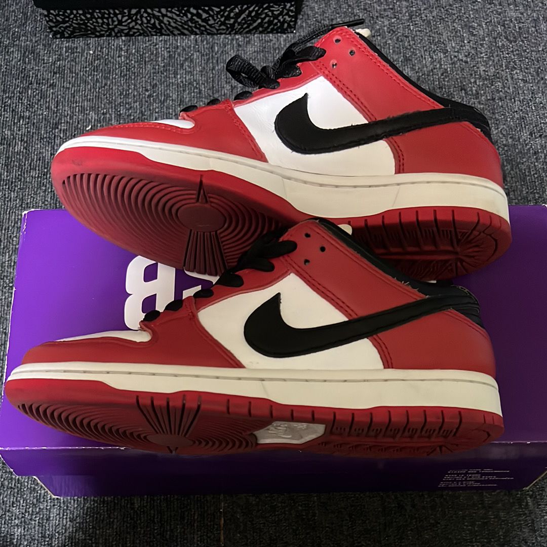 Nike SB Dunk Low Pro "J-Pack Chicago/Varsity Red and White"