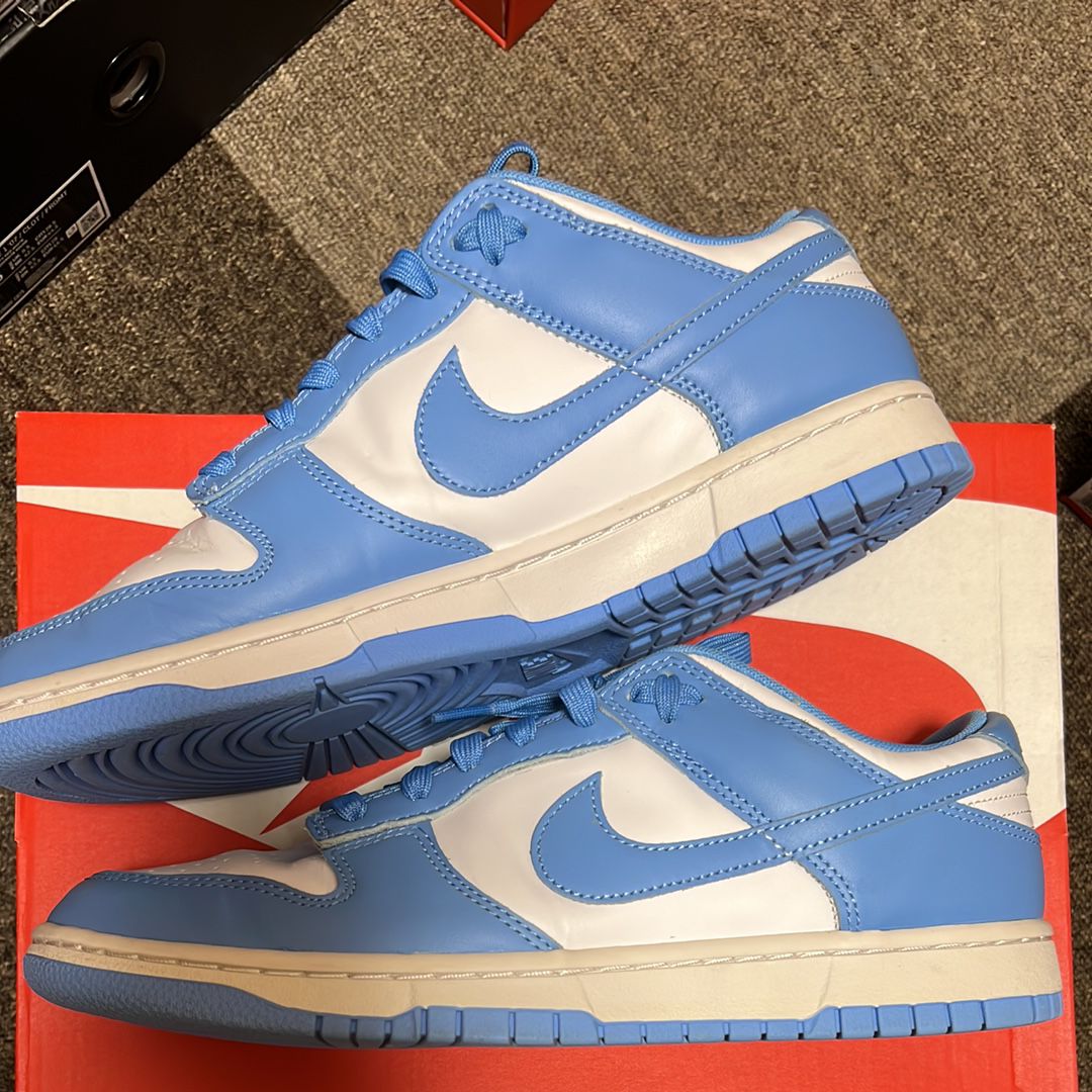 Nike Dunk Low "University Blue"