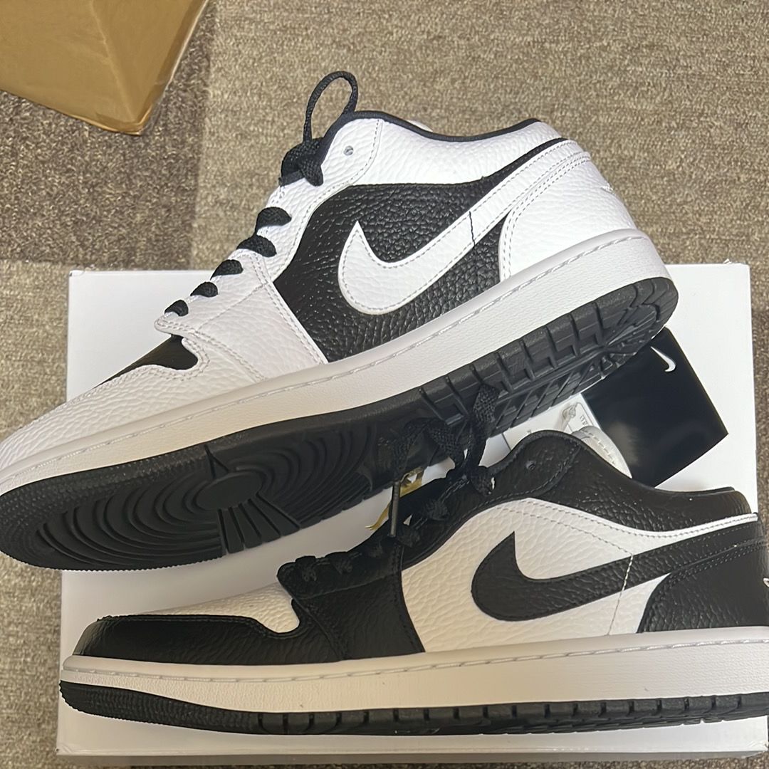 Nike Women's Air Jordan 1 Low "Homage"