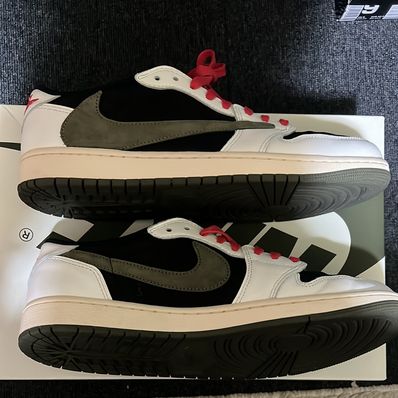 Travis Scott × Nike Women's Air Jordan 1 Low OG "Medium Olive"