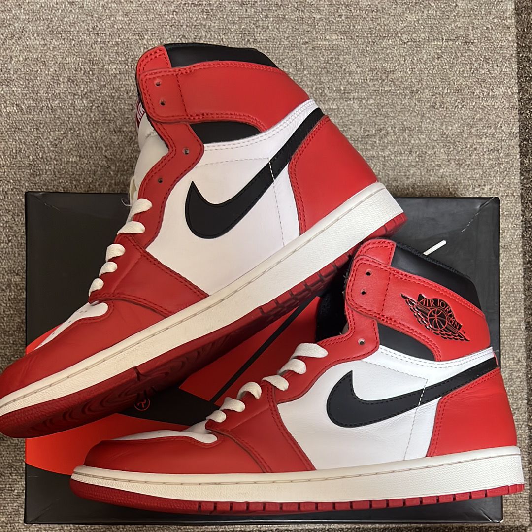 Nike Air Jordan 1 Retro High "Chicago" (2015)