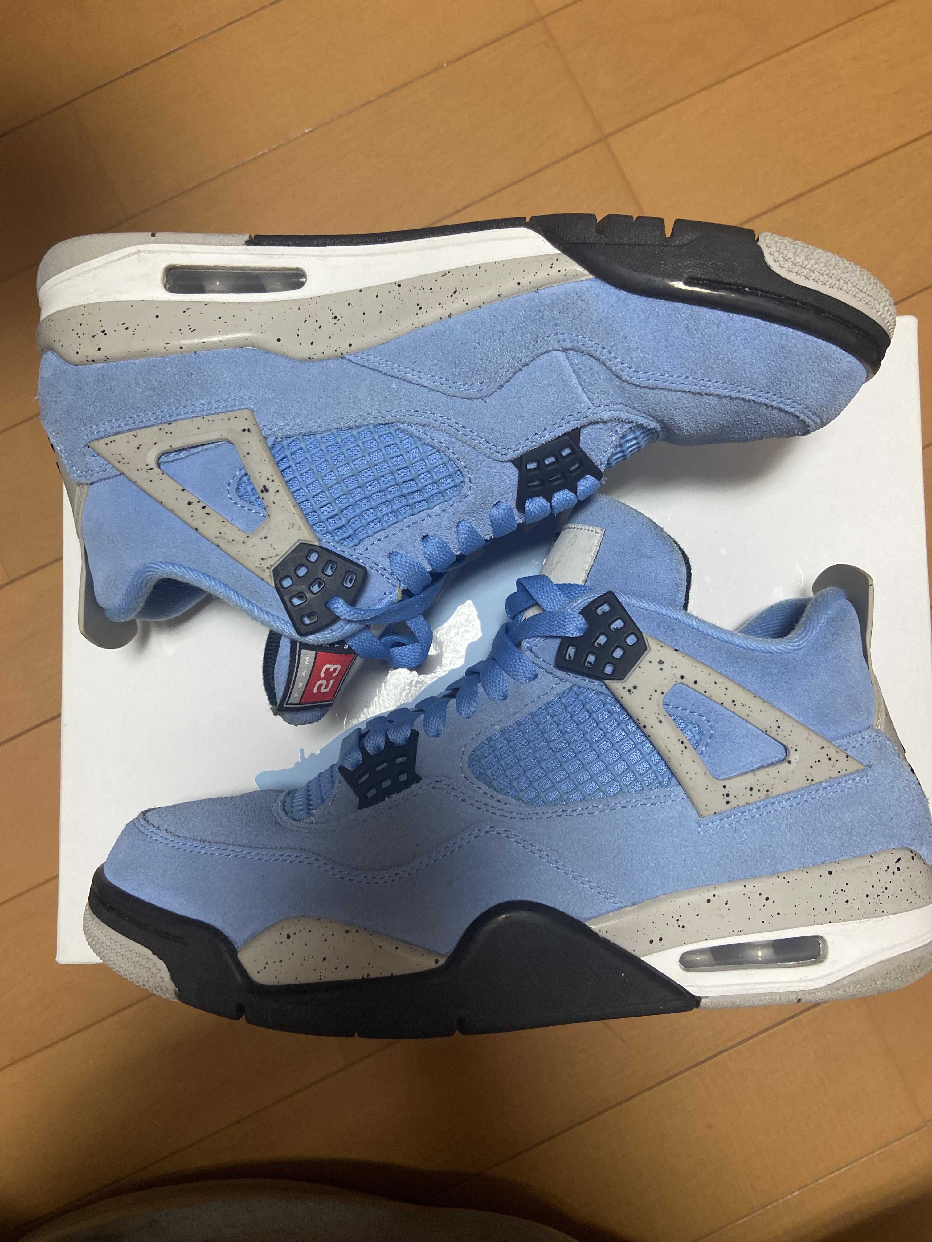 Nike Air Jordan 4 "University Blue"