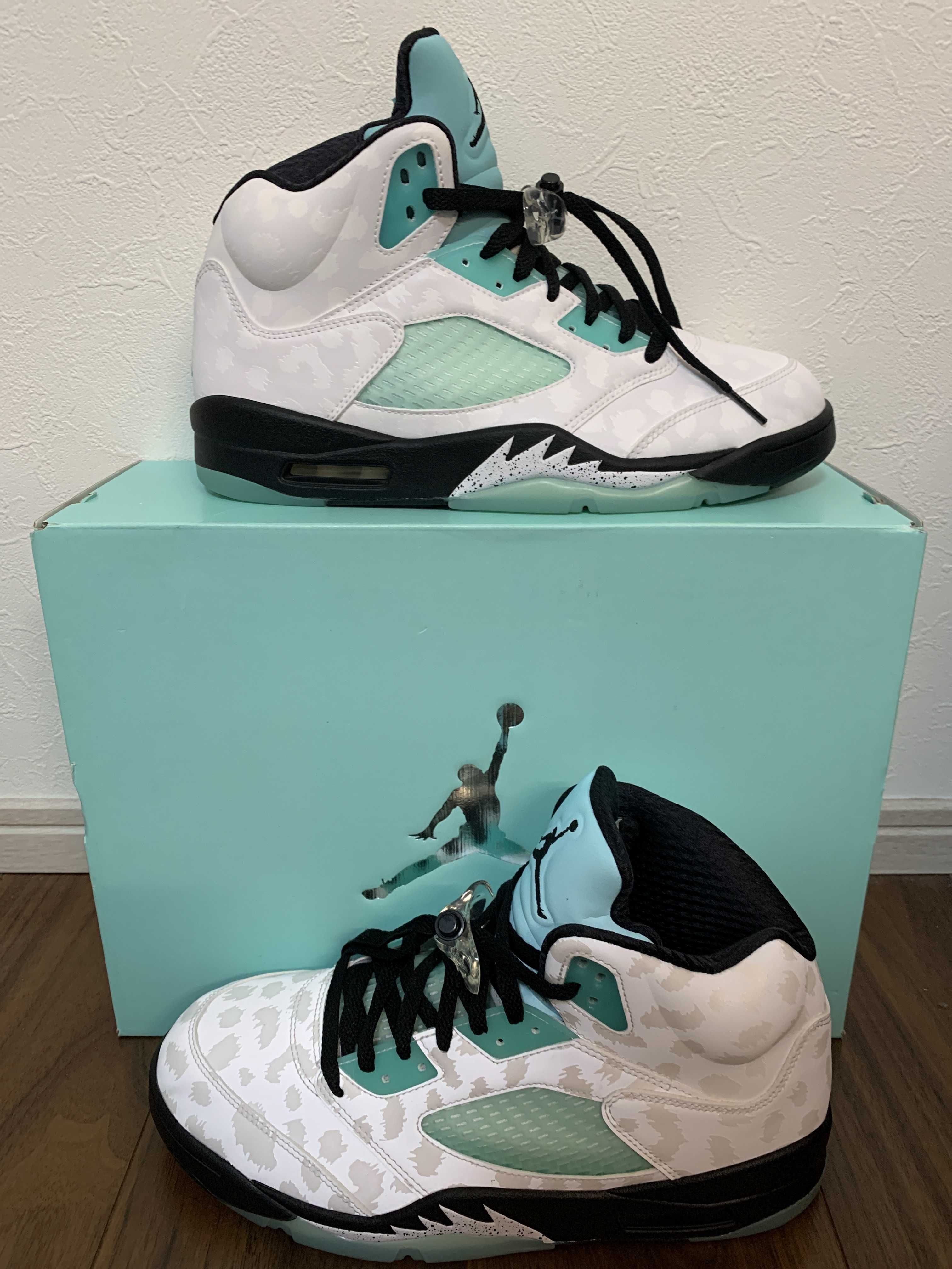 Nike Air Jordan 5 "White/Black/Island Green"