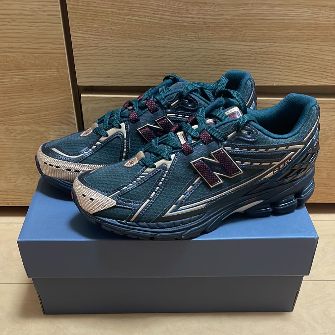 KITH × New Balance 1906R "Black/Green" M1906RKS