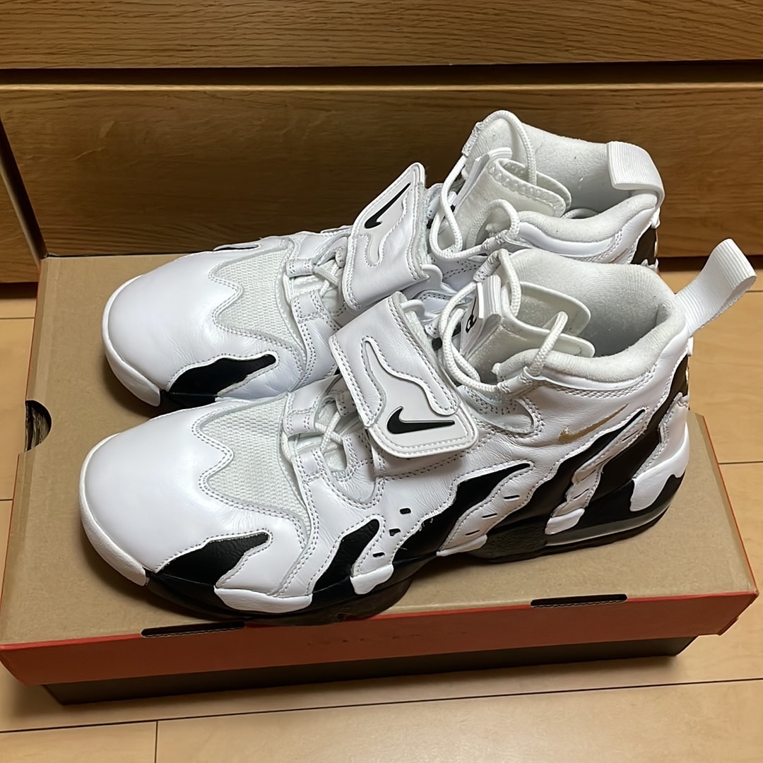 Nike Air DT Max 96 "White/Black/Vegas Gold"