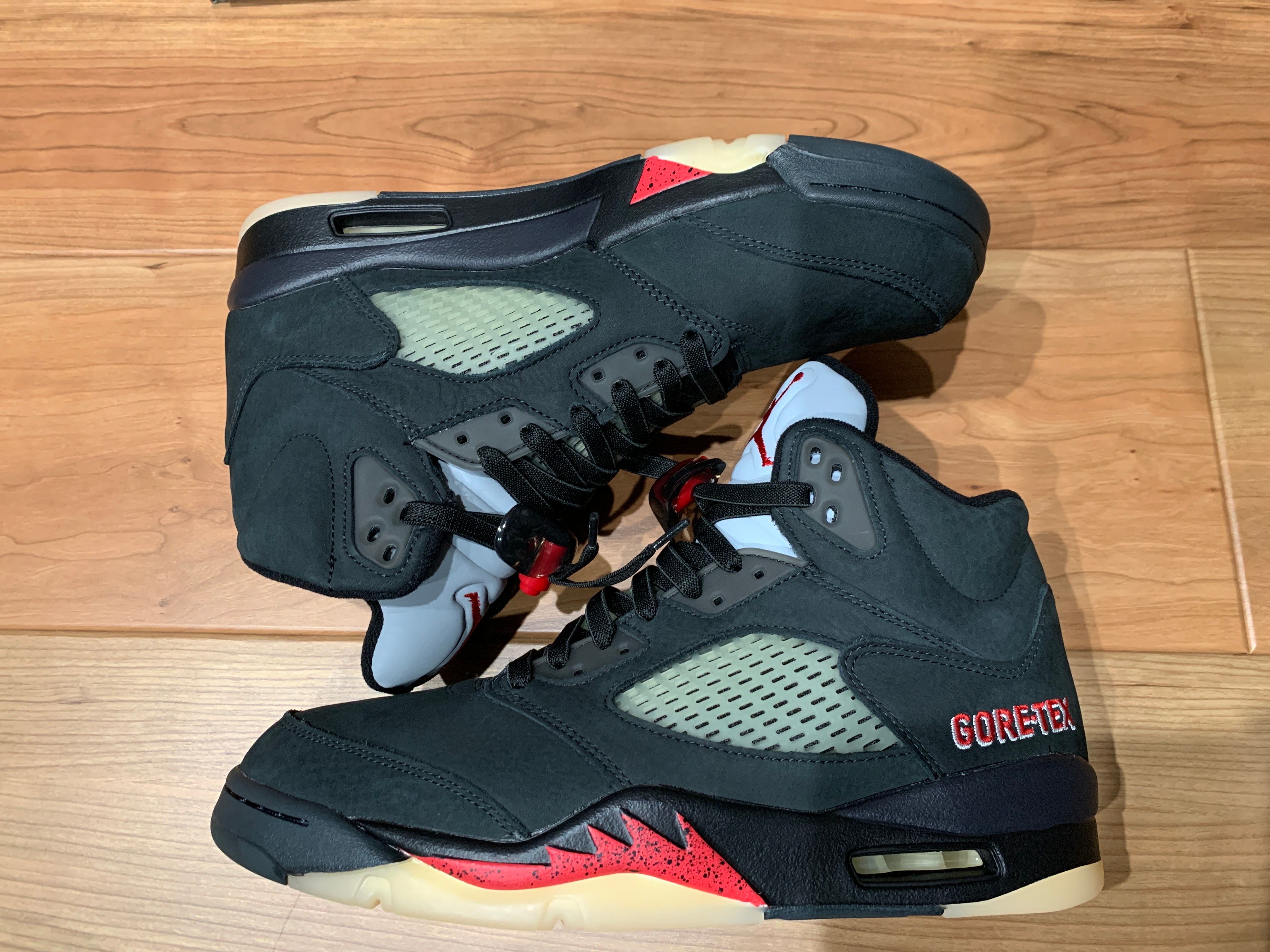 Nike Women's Air Jordan 5 Retro GORE-TEX "Off-Noir"