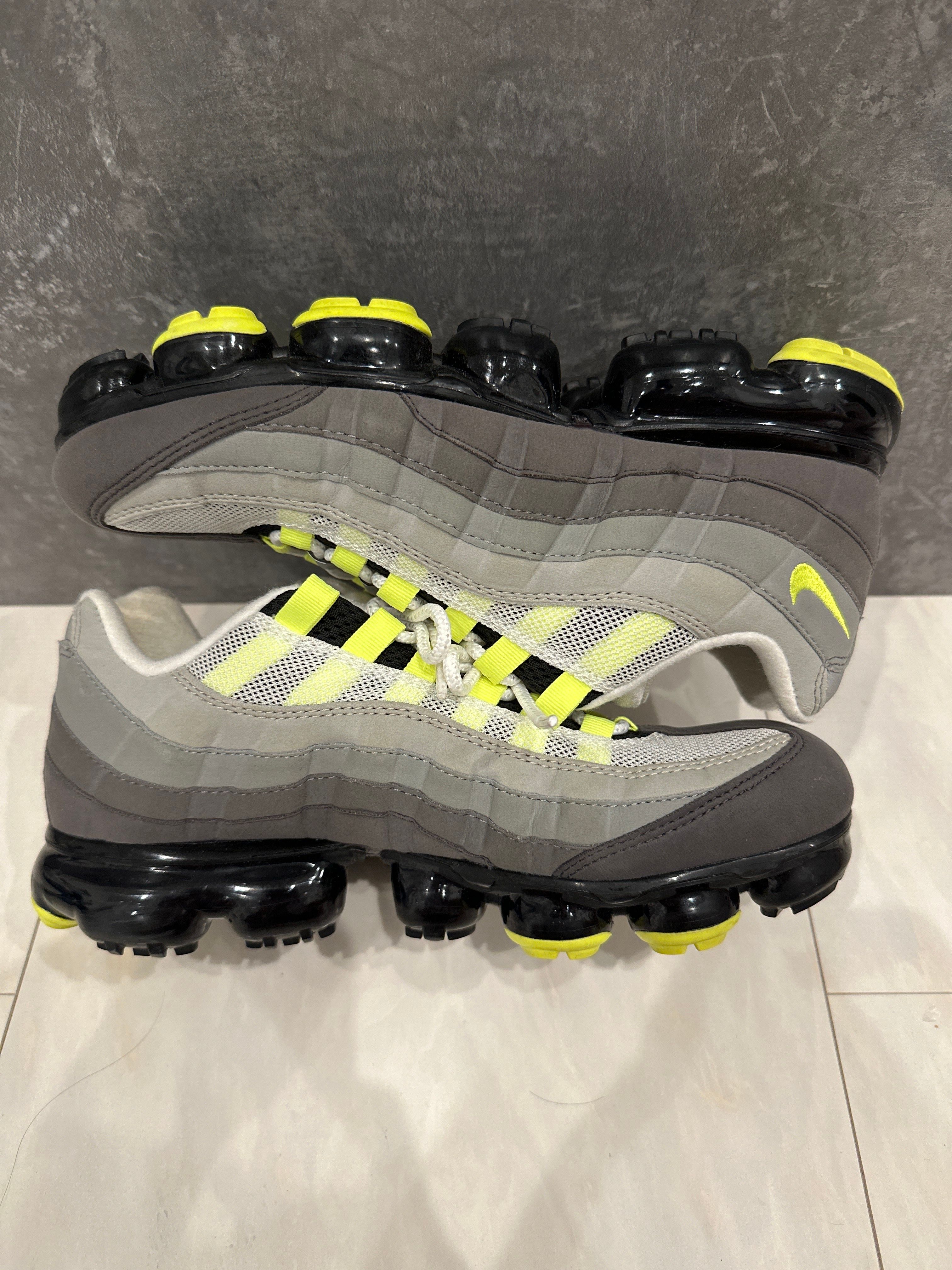 Nike Air Vapormax 95 "Neon"