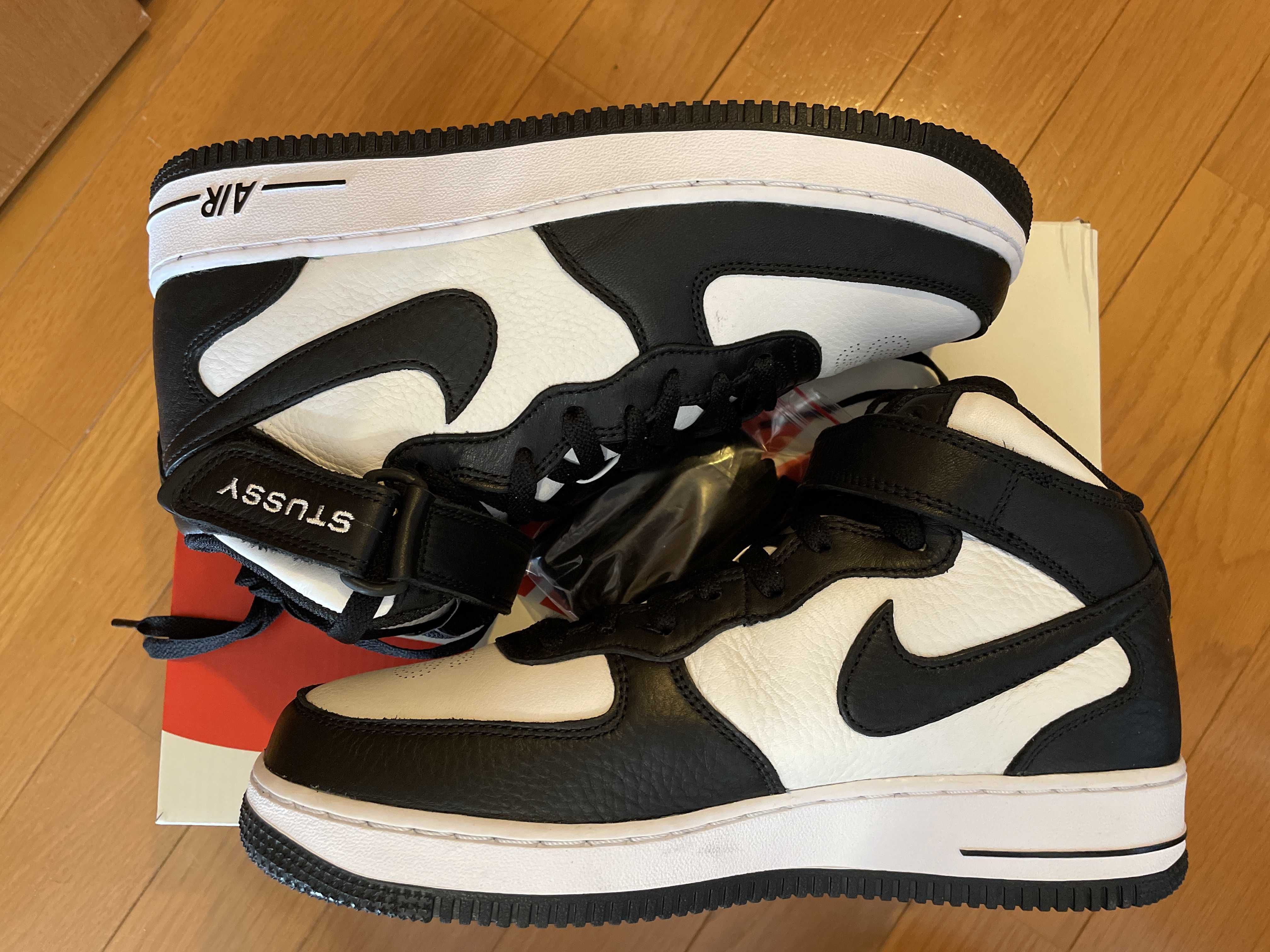 Stussy × Nike Air Force 1 Mid "Black and Light Bone"
