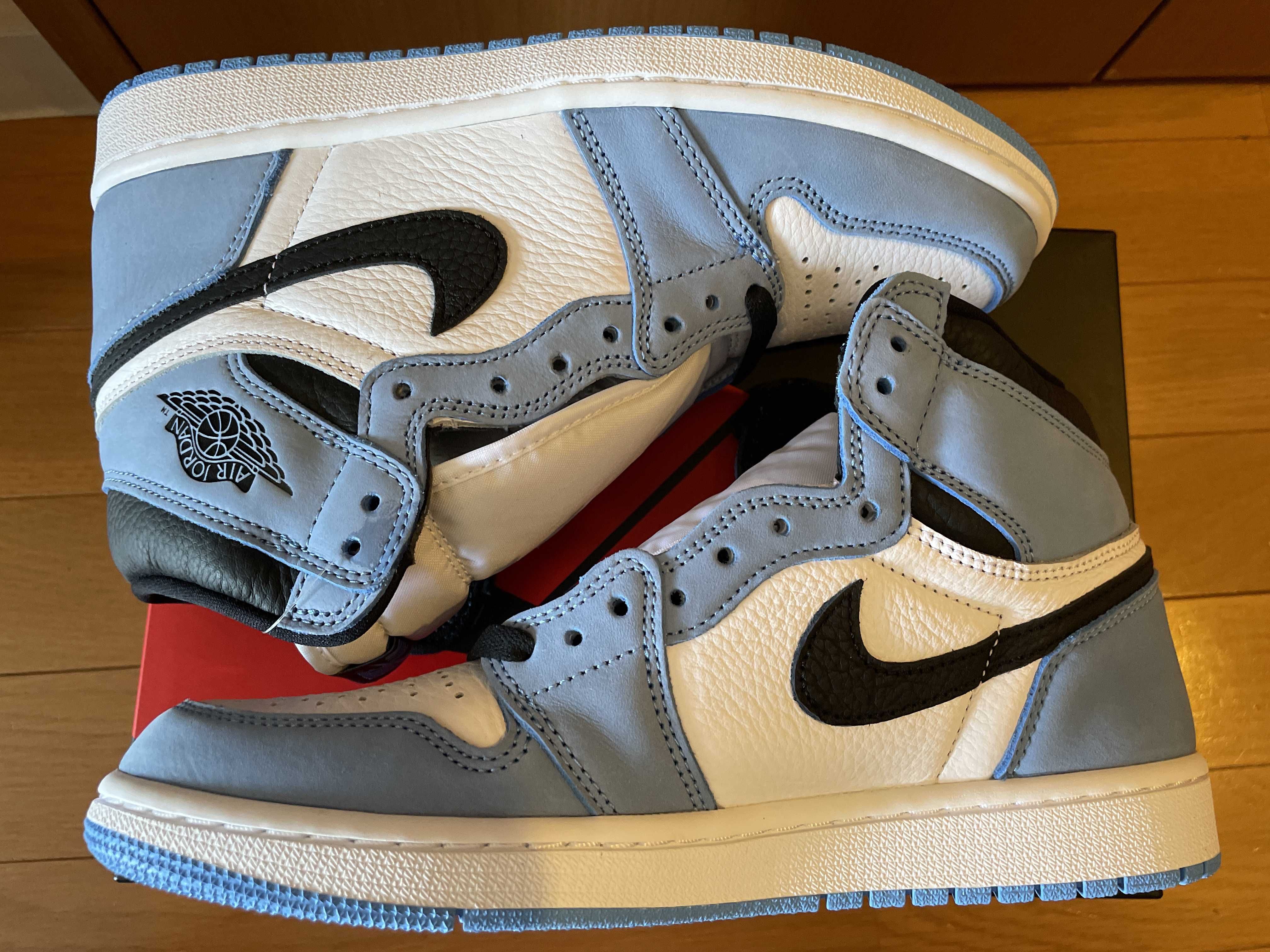 Nike Air Jordan 1 High OG "University Blue"