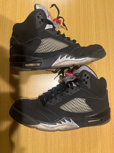 Nike Air Jordan 5 Retro OG "Black/Fire Red/Metallic Silver/White" (2016)