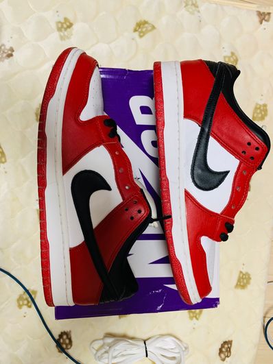 Nike SB Dunk Low Pro "J-Pack Chicago/Varsity Red and White"