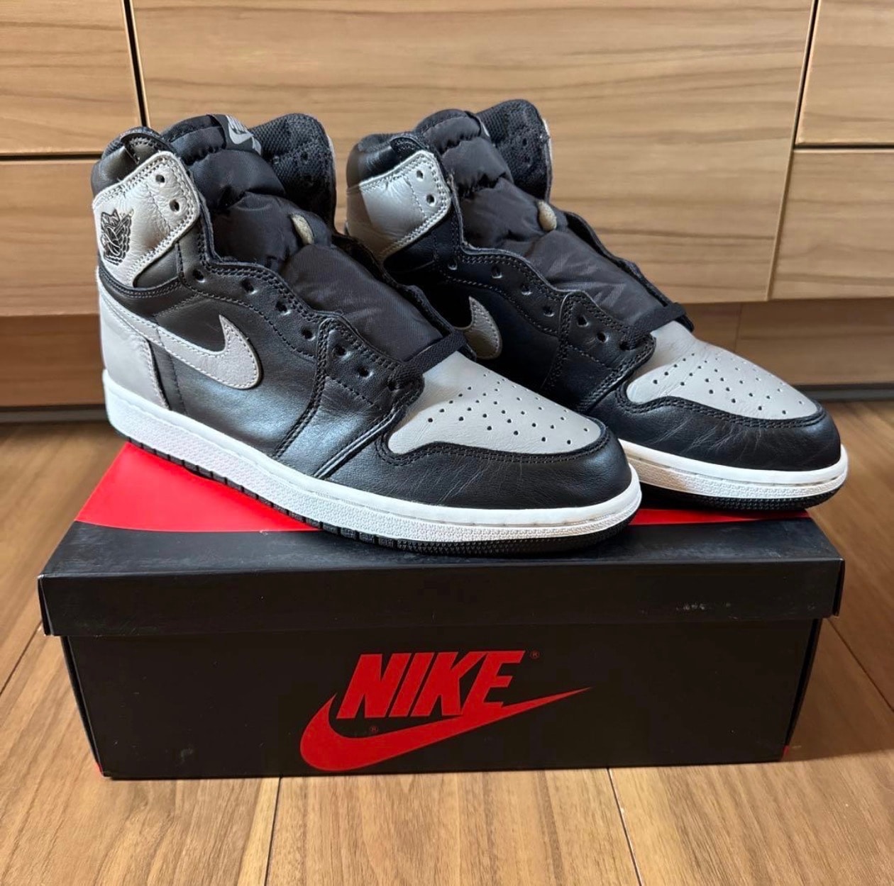 Nike Air Jordan 1 Retro High OG "Shadow" (2018)