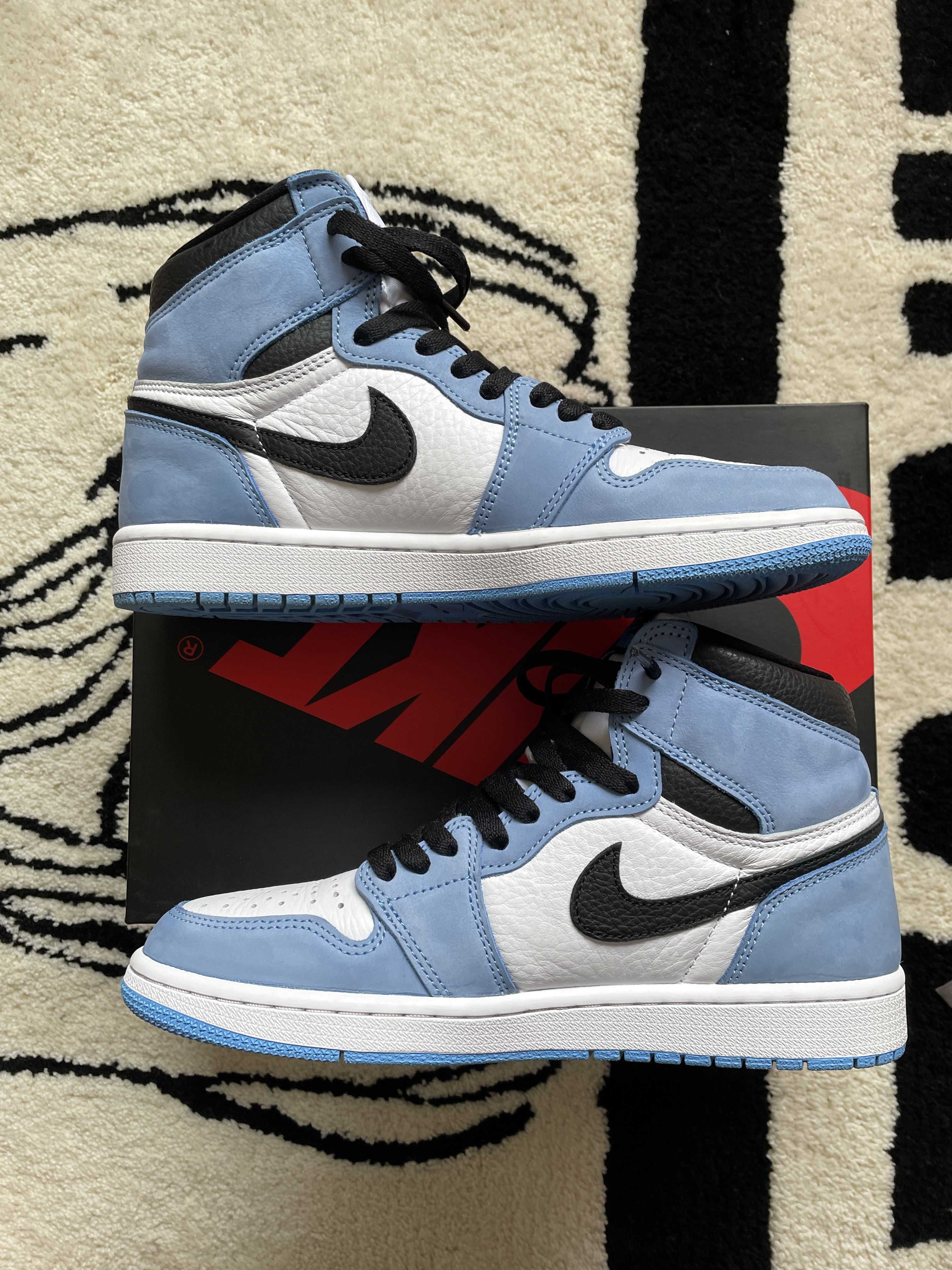 Nike Air Jordan 1 High OG "University Blue"