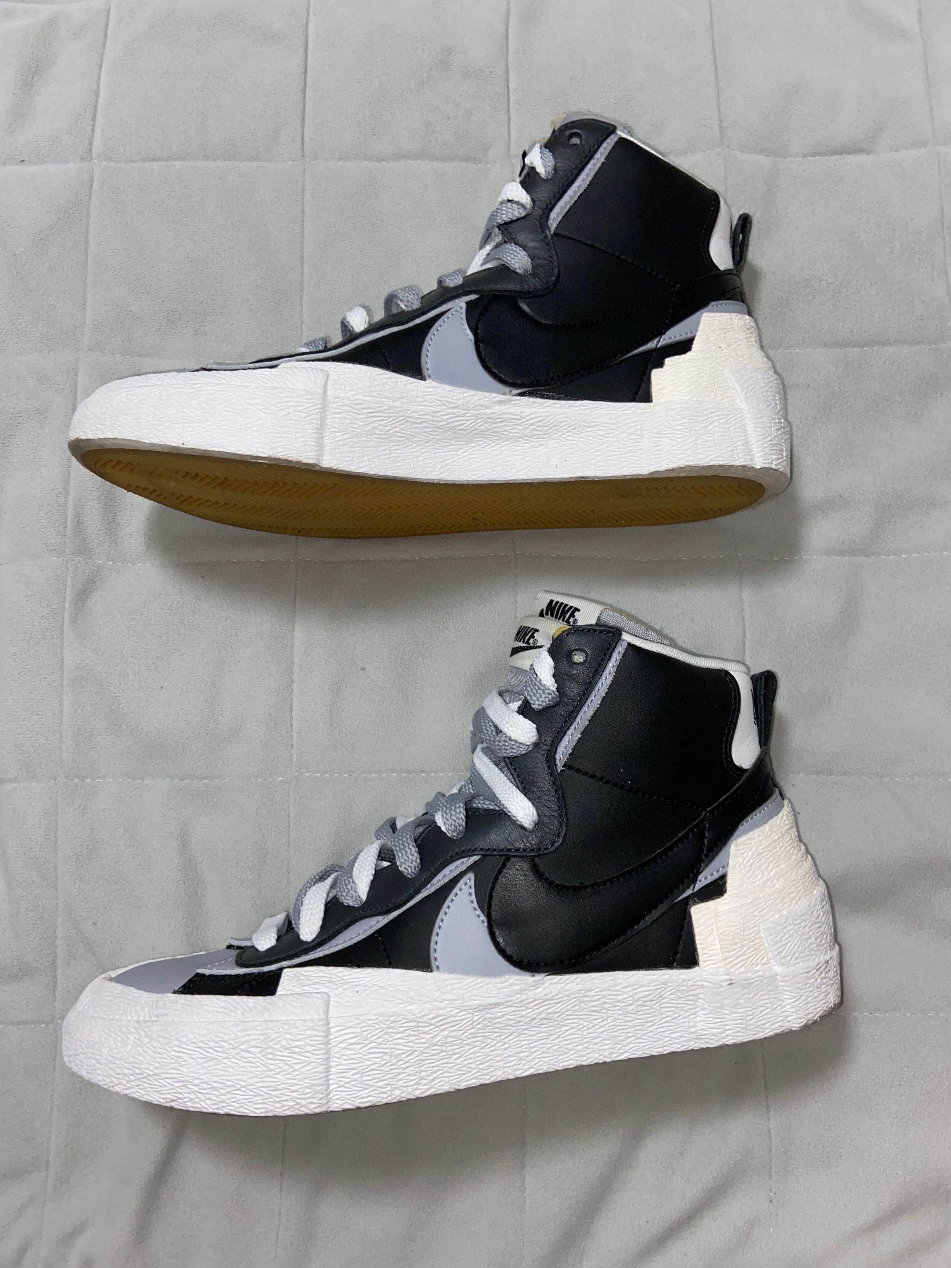 sacai × NIKE BLAZER MID "BLACK/WOLF GREY/WHITE"