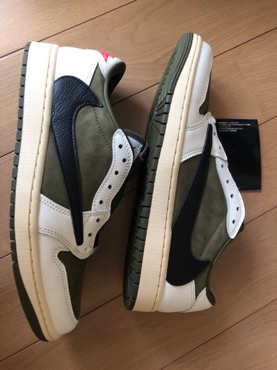 Travis Scott × Nike Air Jordan 1 Low OG SP "Reverse Olive"