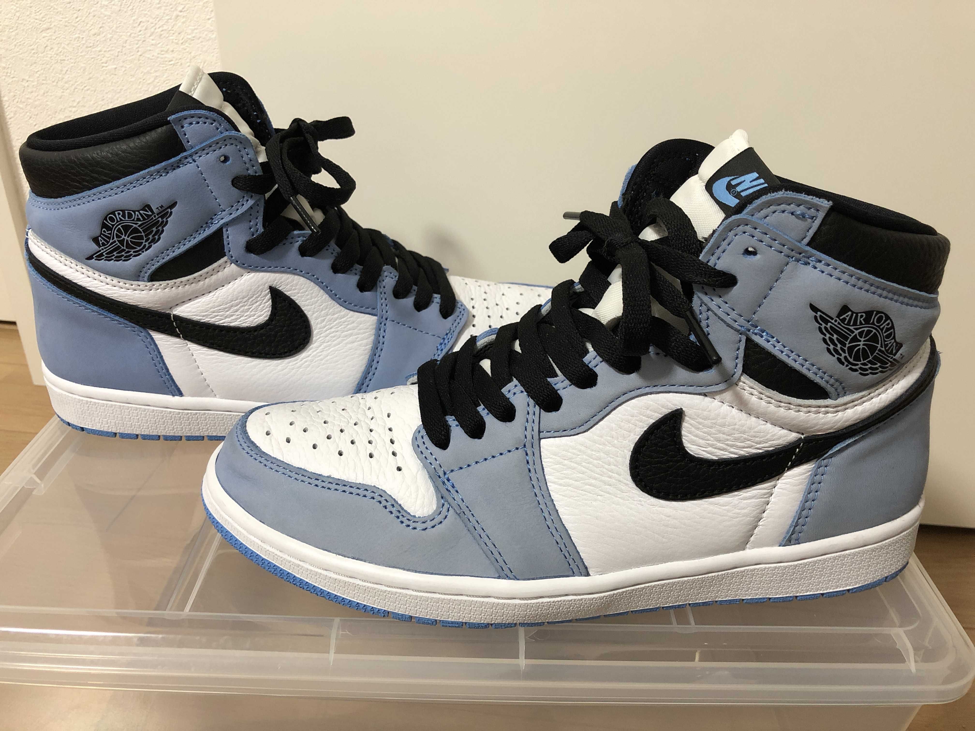 Nike Air Jordan 1 High OG "University Blue"