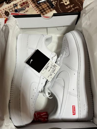 Supreme × Nike Air Force 1 Low "White"