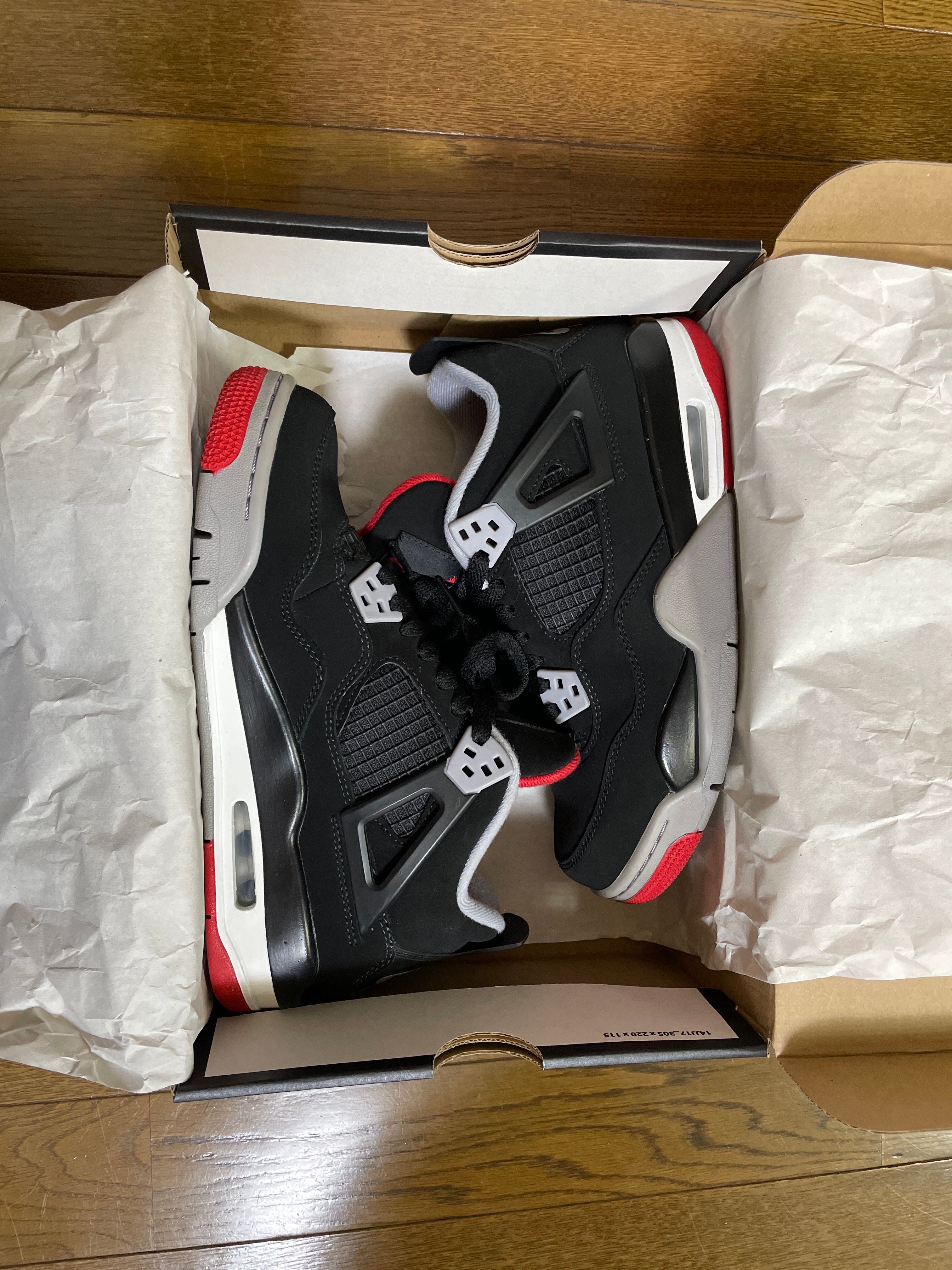 Nike GS Air Jordan 4 Retro "Bred" (2019)