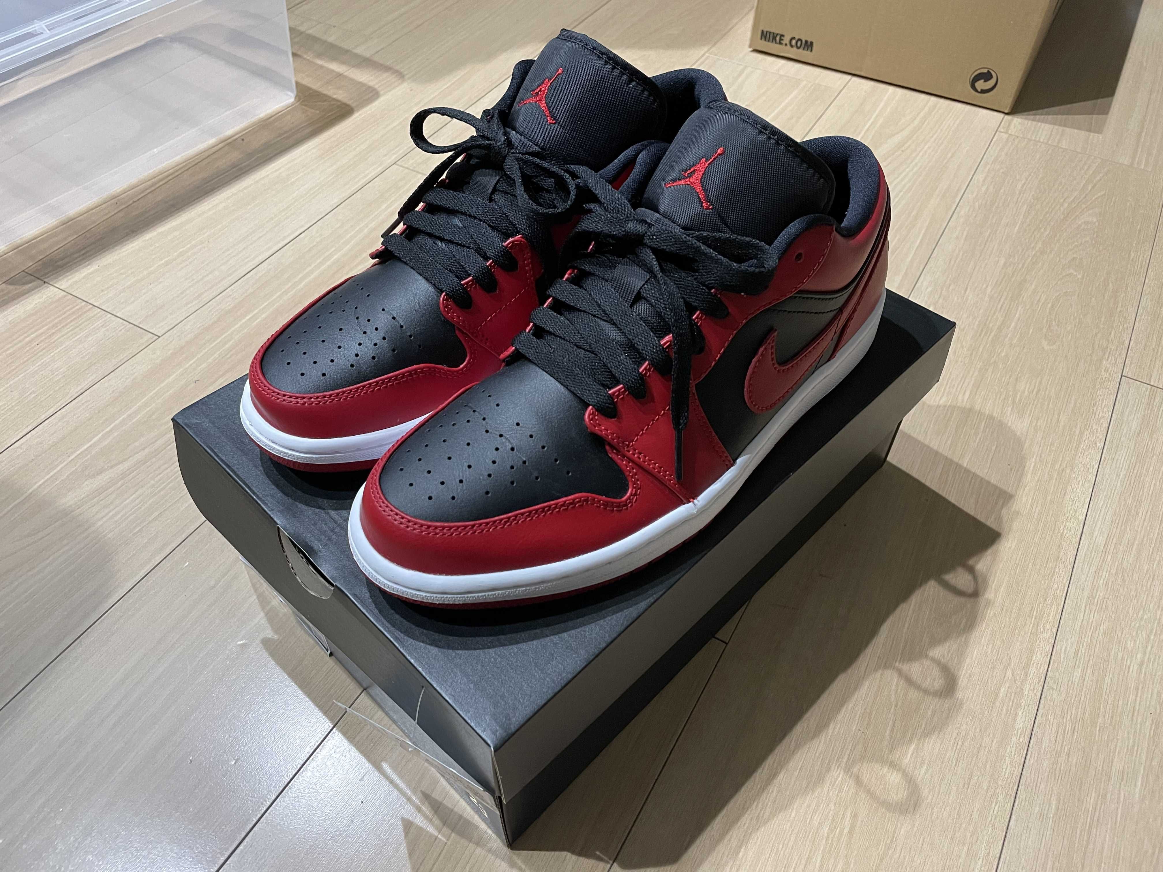 Nike Air Jordan 1 Low "Varsity Red"   