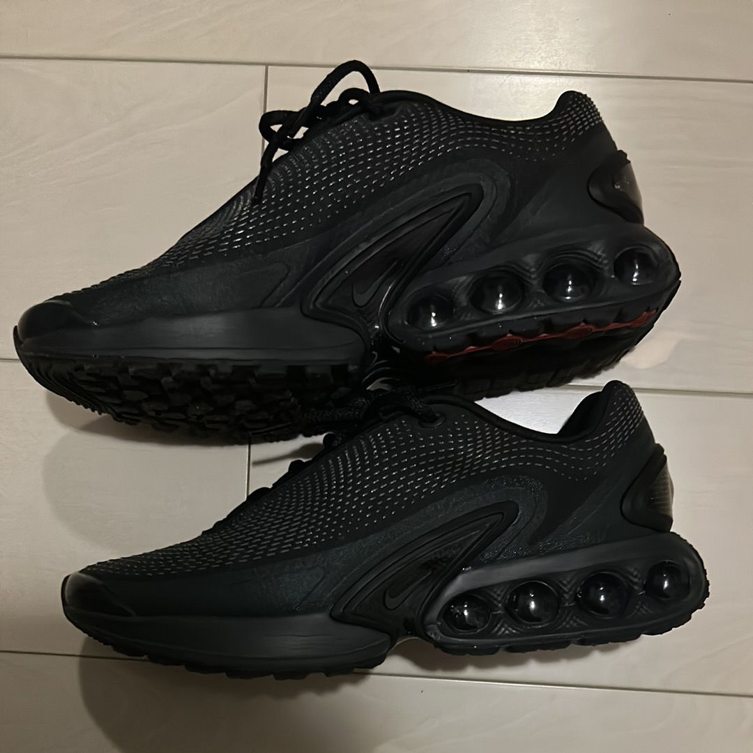 Nike Air Max DN "Black and Dark Smoke Grey"