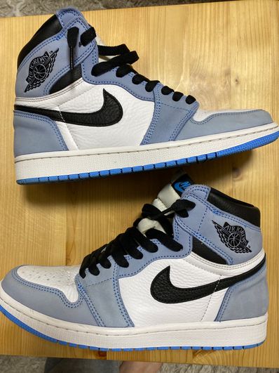 Nike Air Jordan 1 High OG "University Blue"