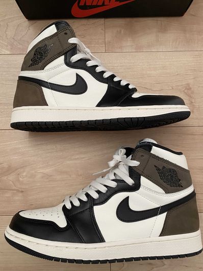 Nike Air Jordan 1 High OG "Sail/Dark Mocha/Black"