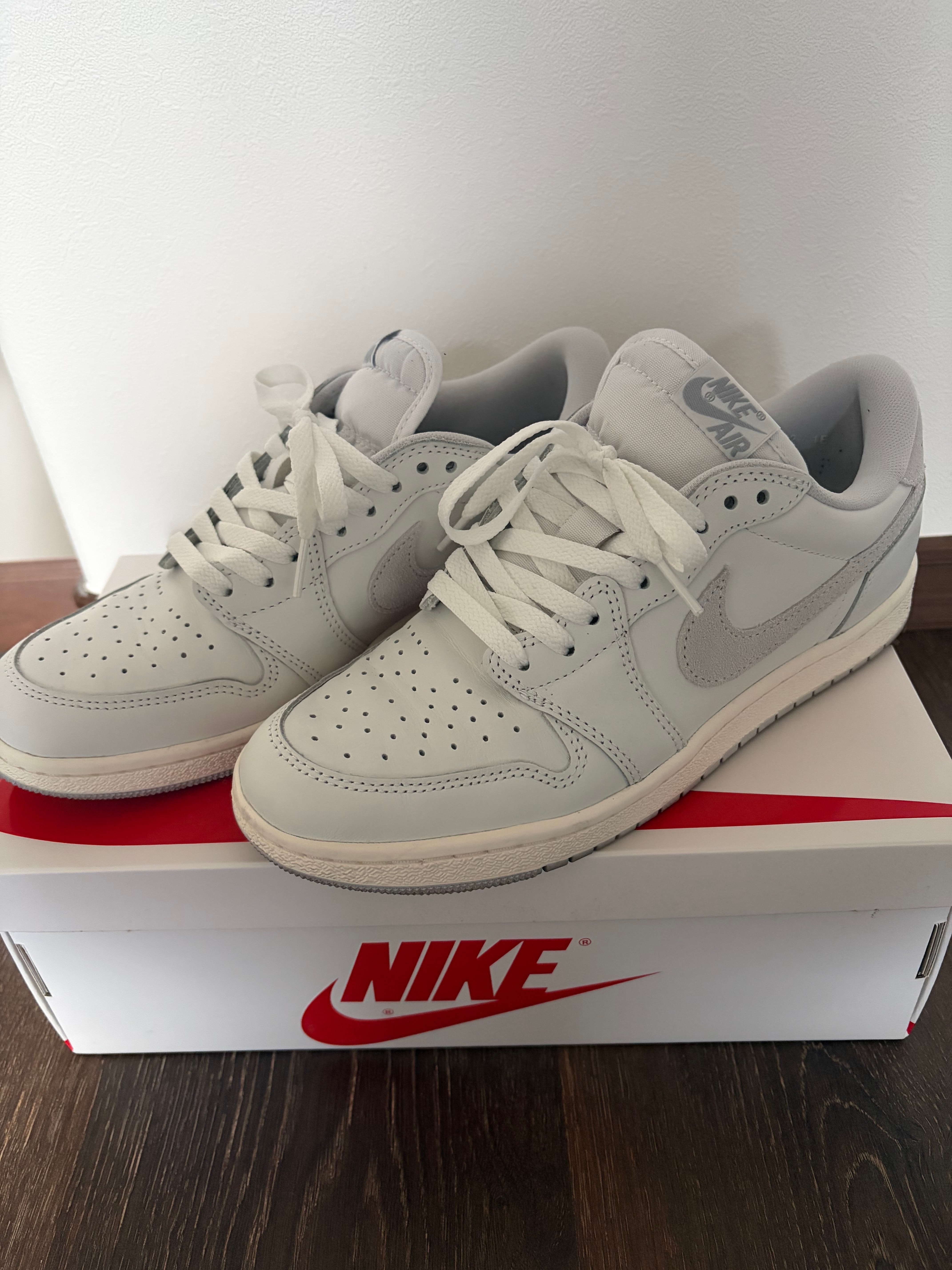Nike Air Jordan 1 Low '85 "Neutral Grey"