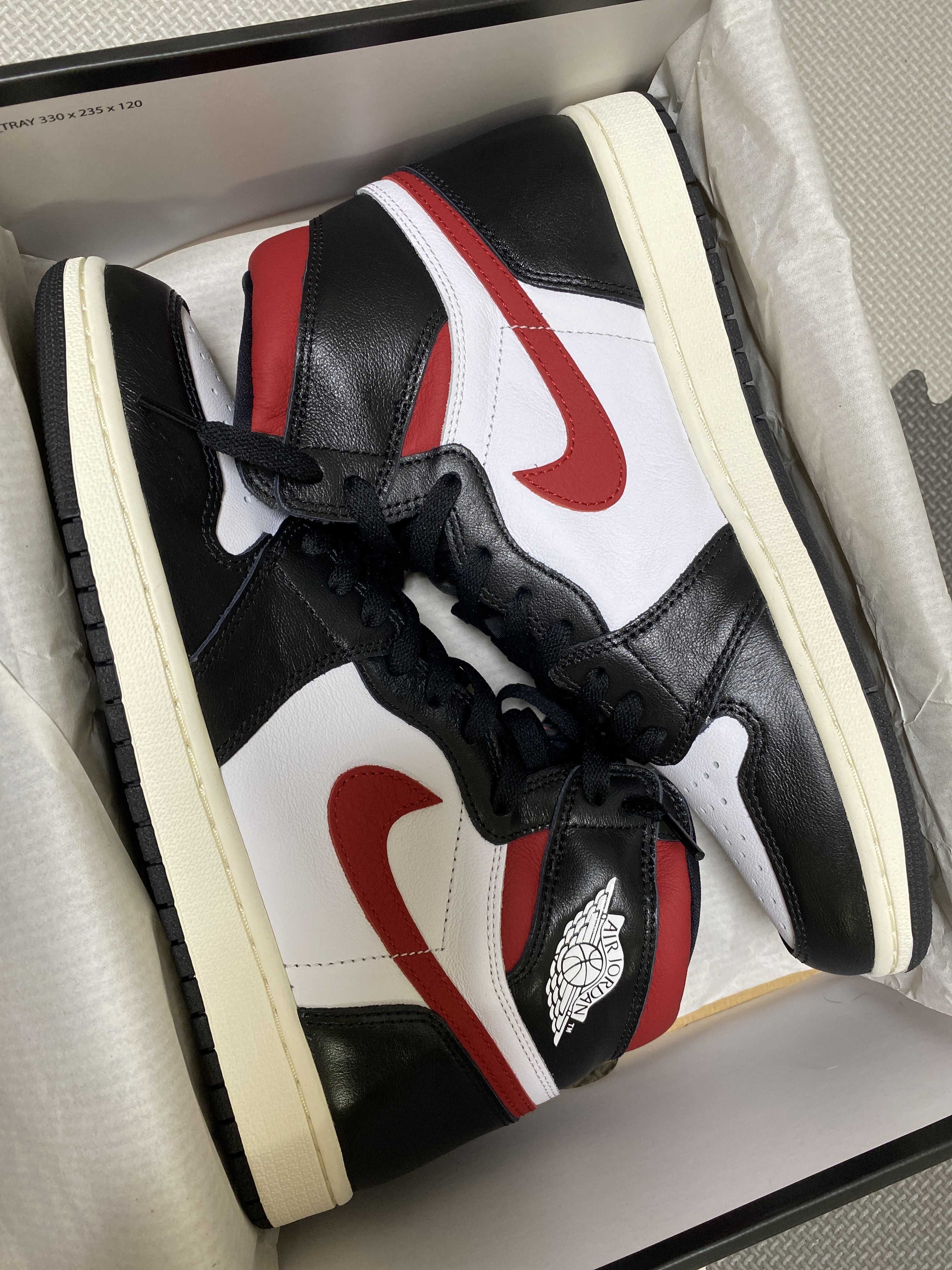 Nike Air Jordan 1 Retro High "Black/White/Sail/Gym Red"    