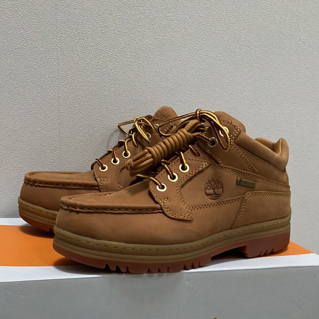 BEAMS × Timberland Heritage GORE-TEX Moc Toe Mid "Wheat"