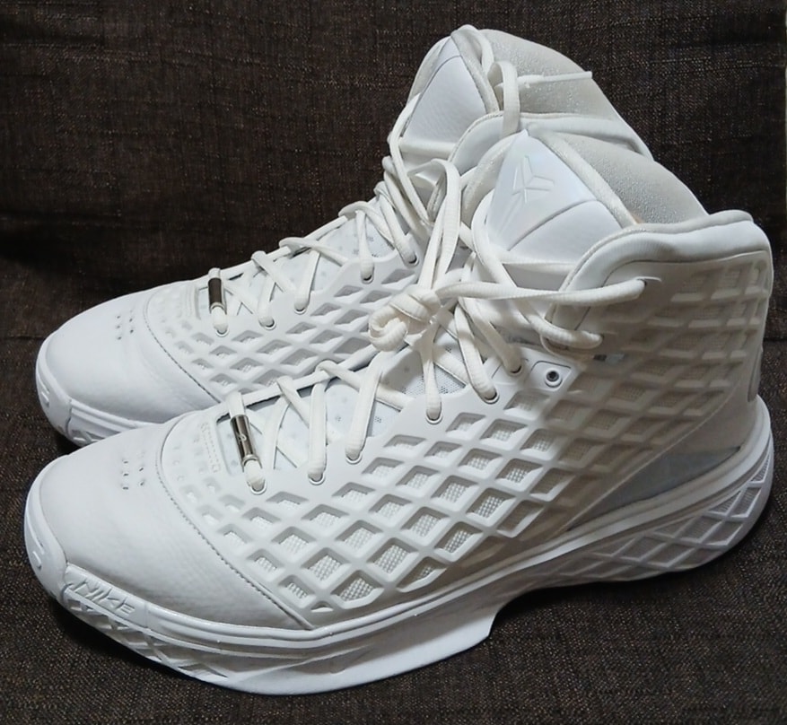 Nike Kobe 3 Protro "Halo" (HM4351-100/HQ9153-100)