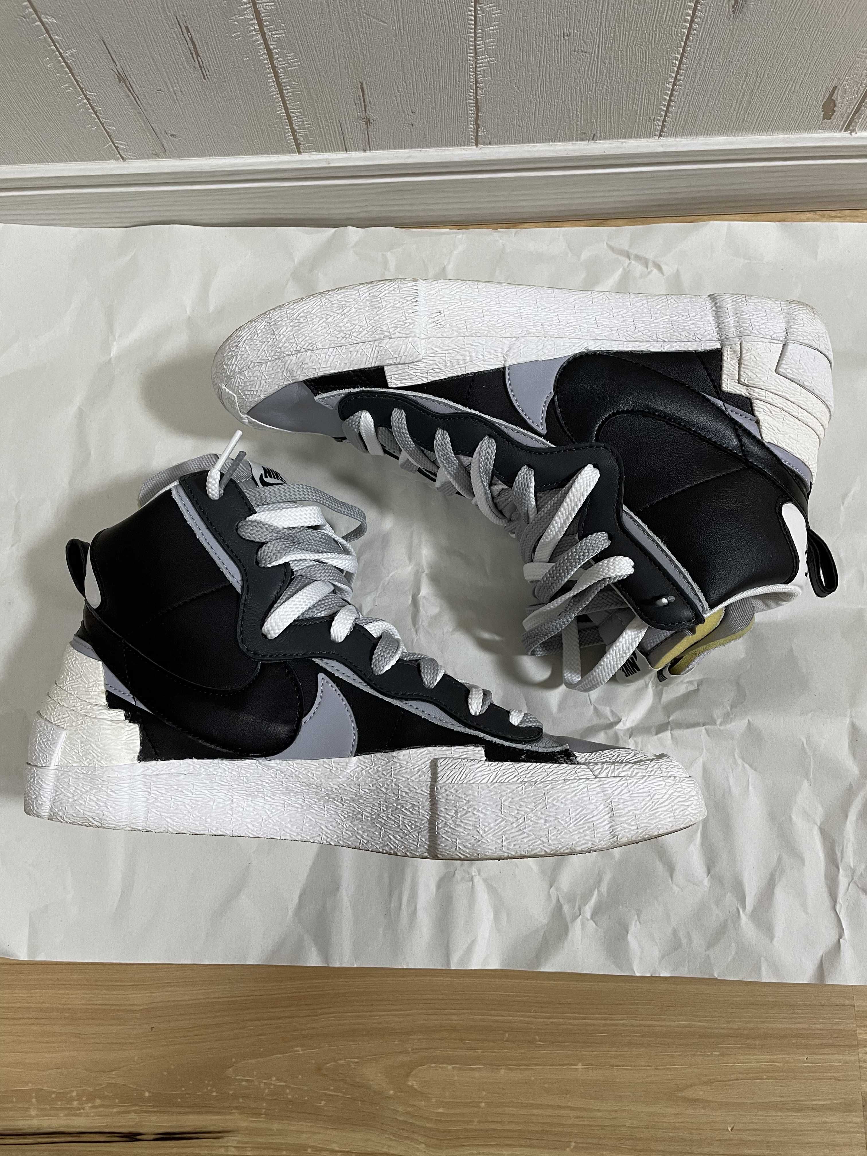 sacai × NIKE BLAZER MID "BLACK/WOLF GREY/WHITE"